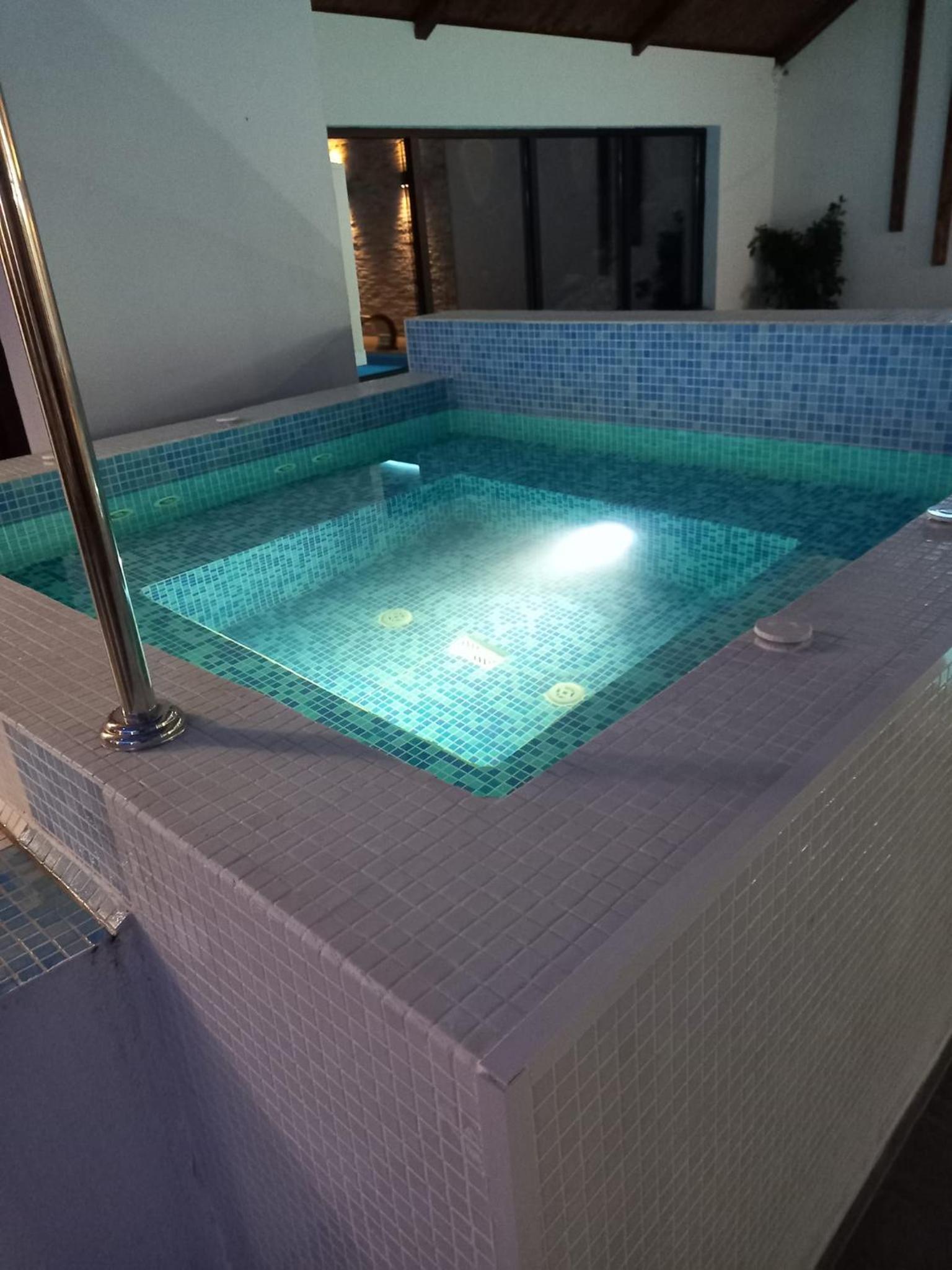 Jacuzzi