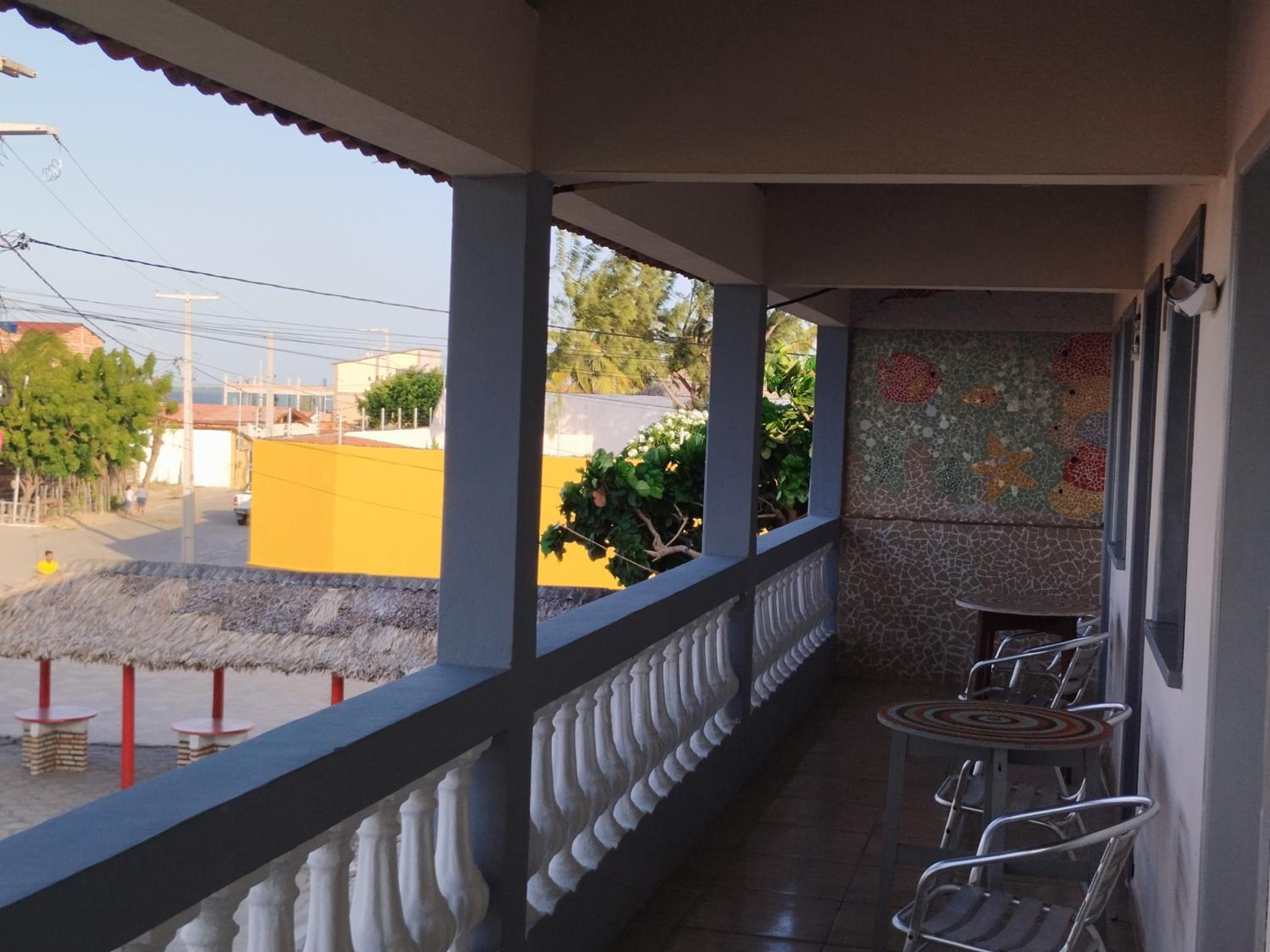 balcony