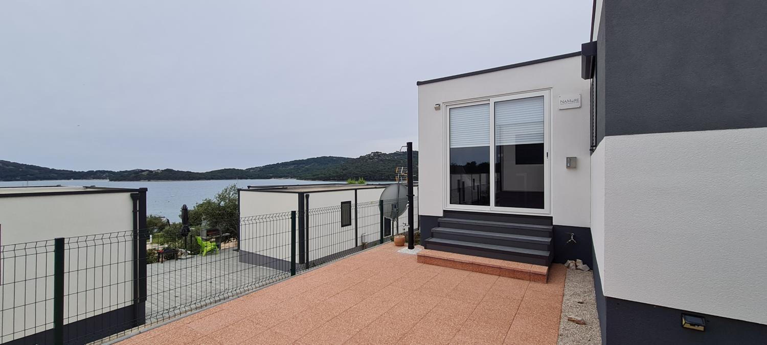 Mobilhome NaMore C4, Tisno view 5