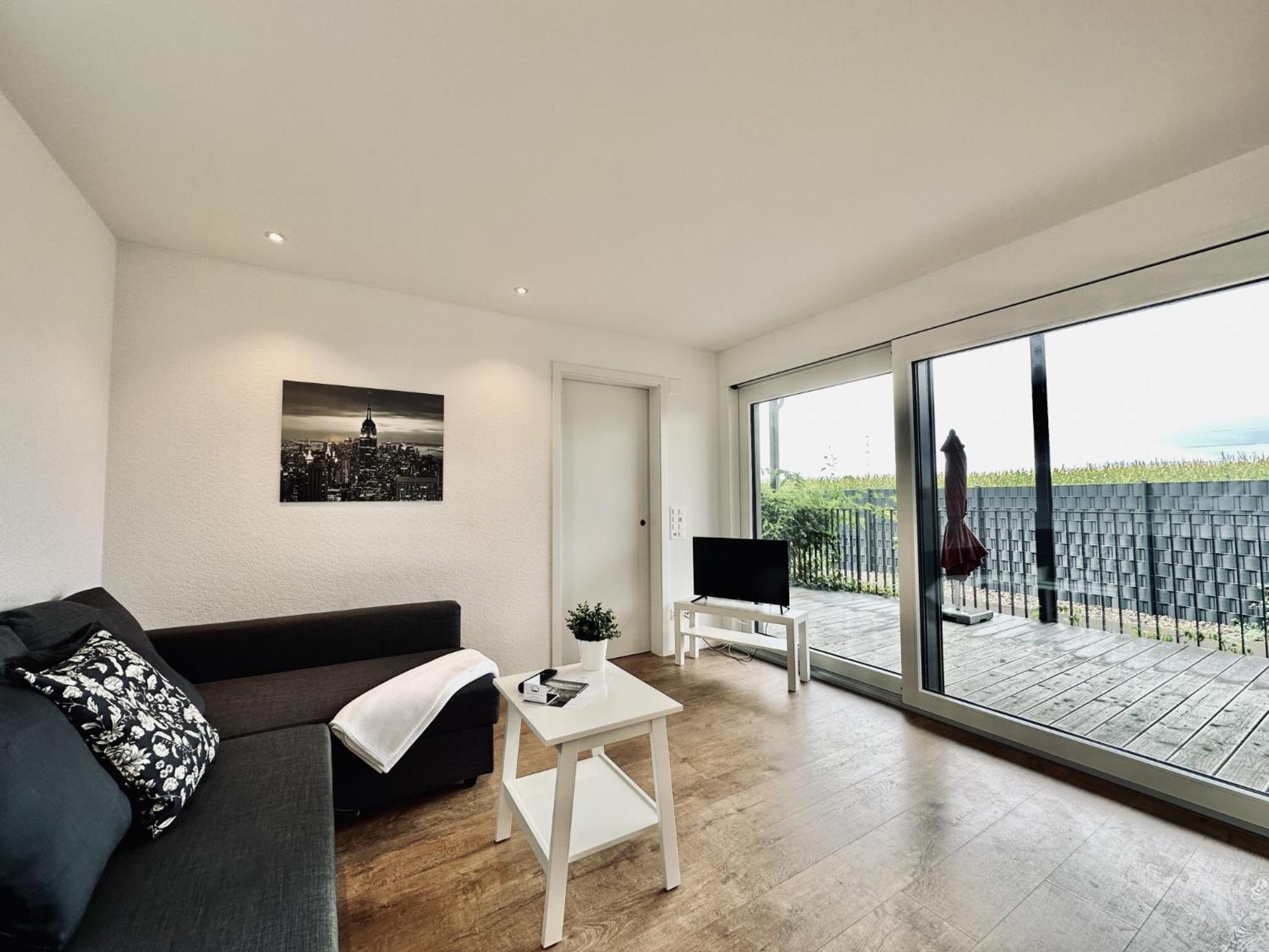 BUSINESS APARTMENT in Deitingen Tiny House ZIMMERzuVERMIETEN