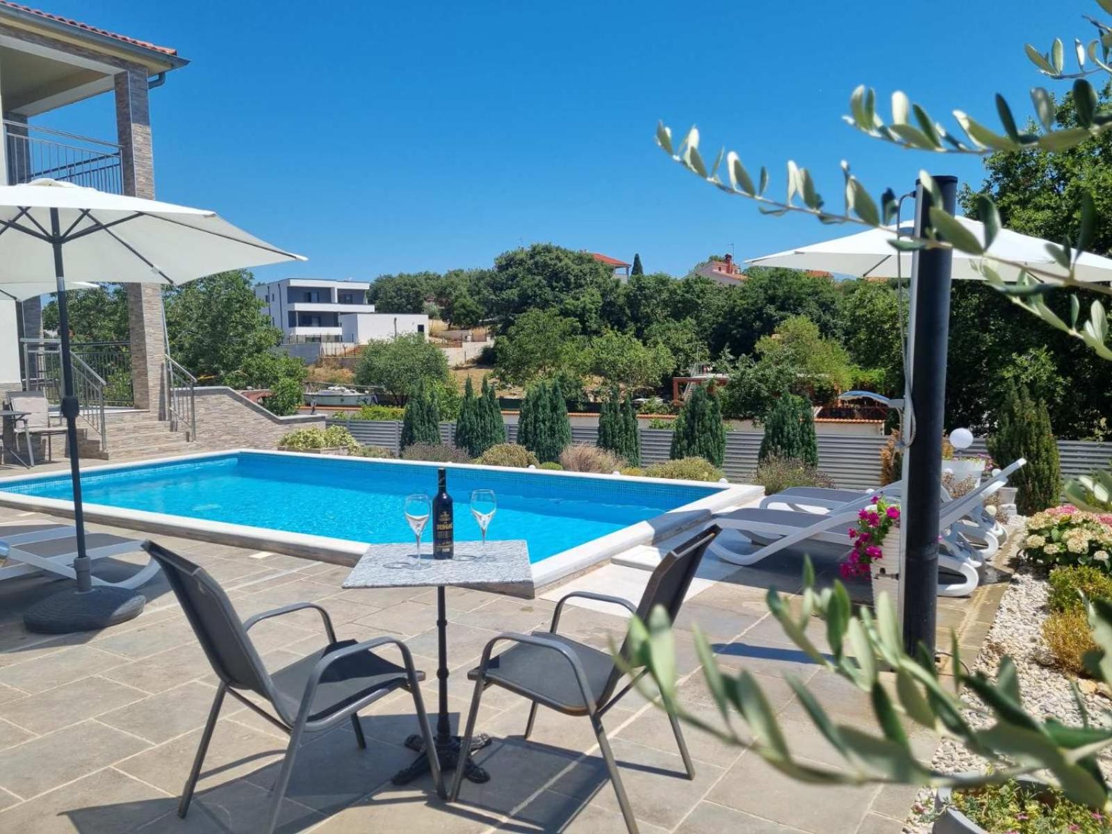 Villa Anna view 2