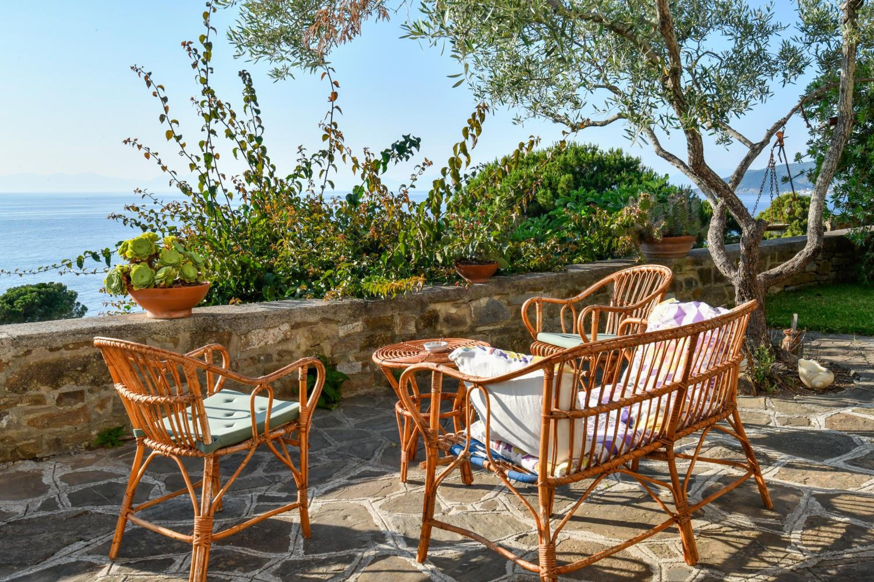 Albeca Relais view 2