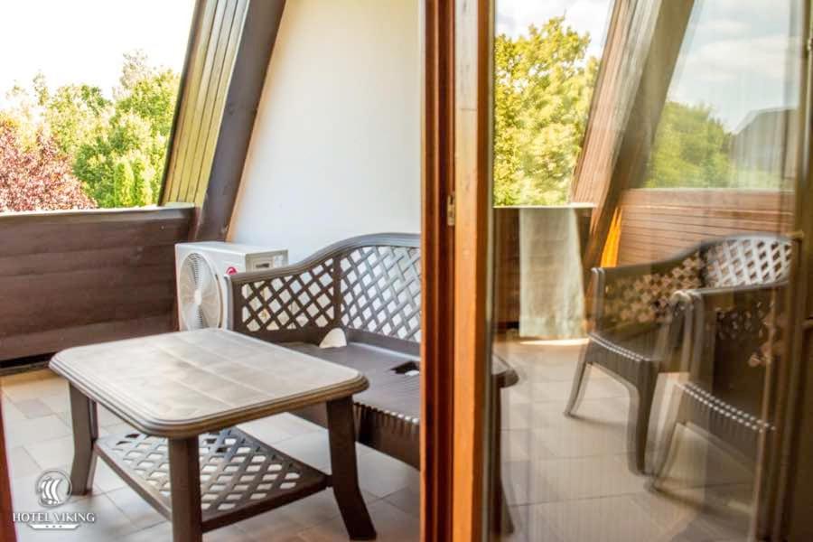 Balcony & Terrace