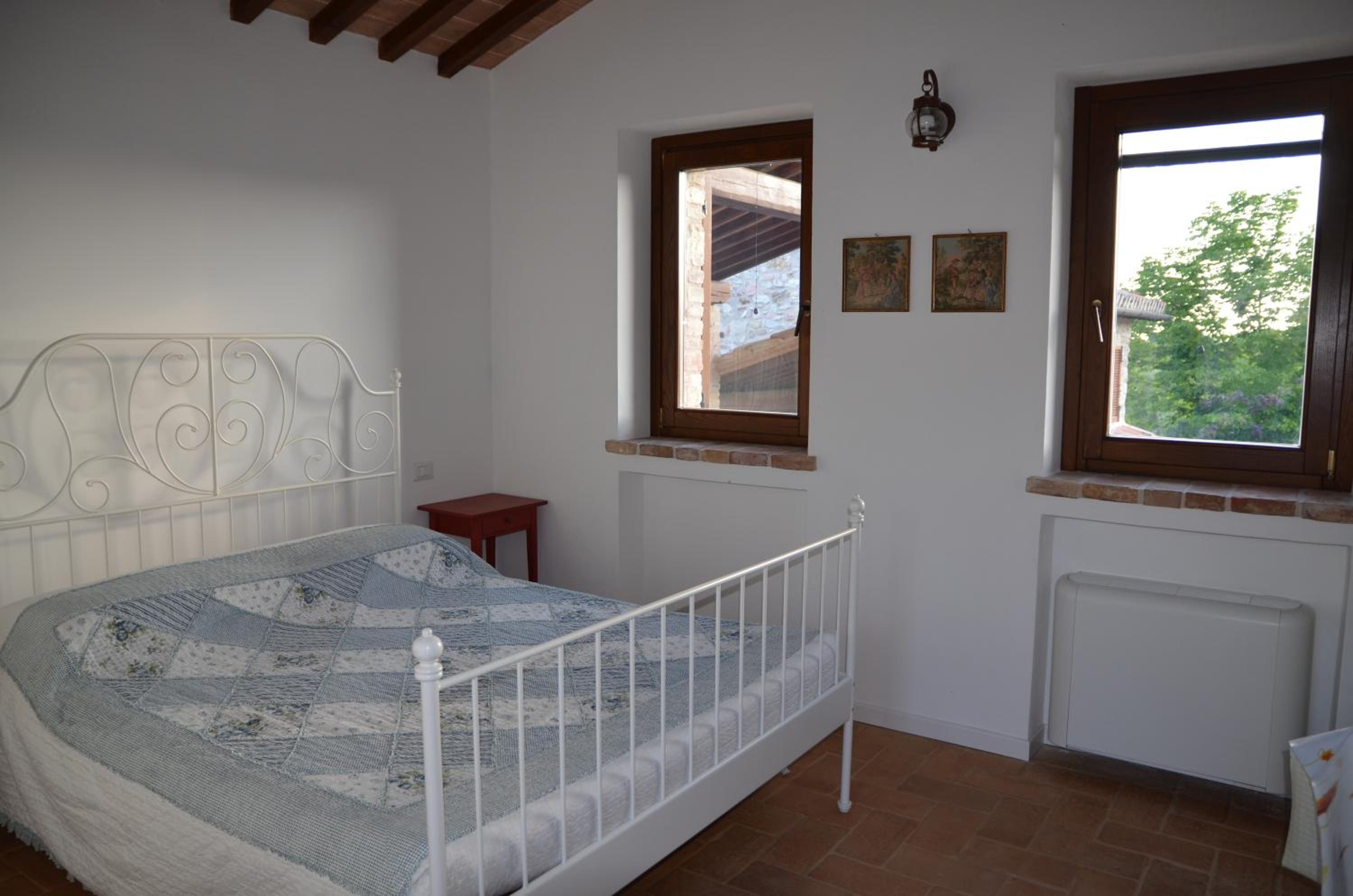Photo 42