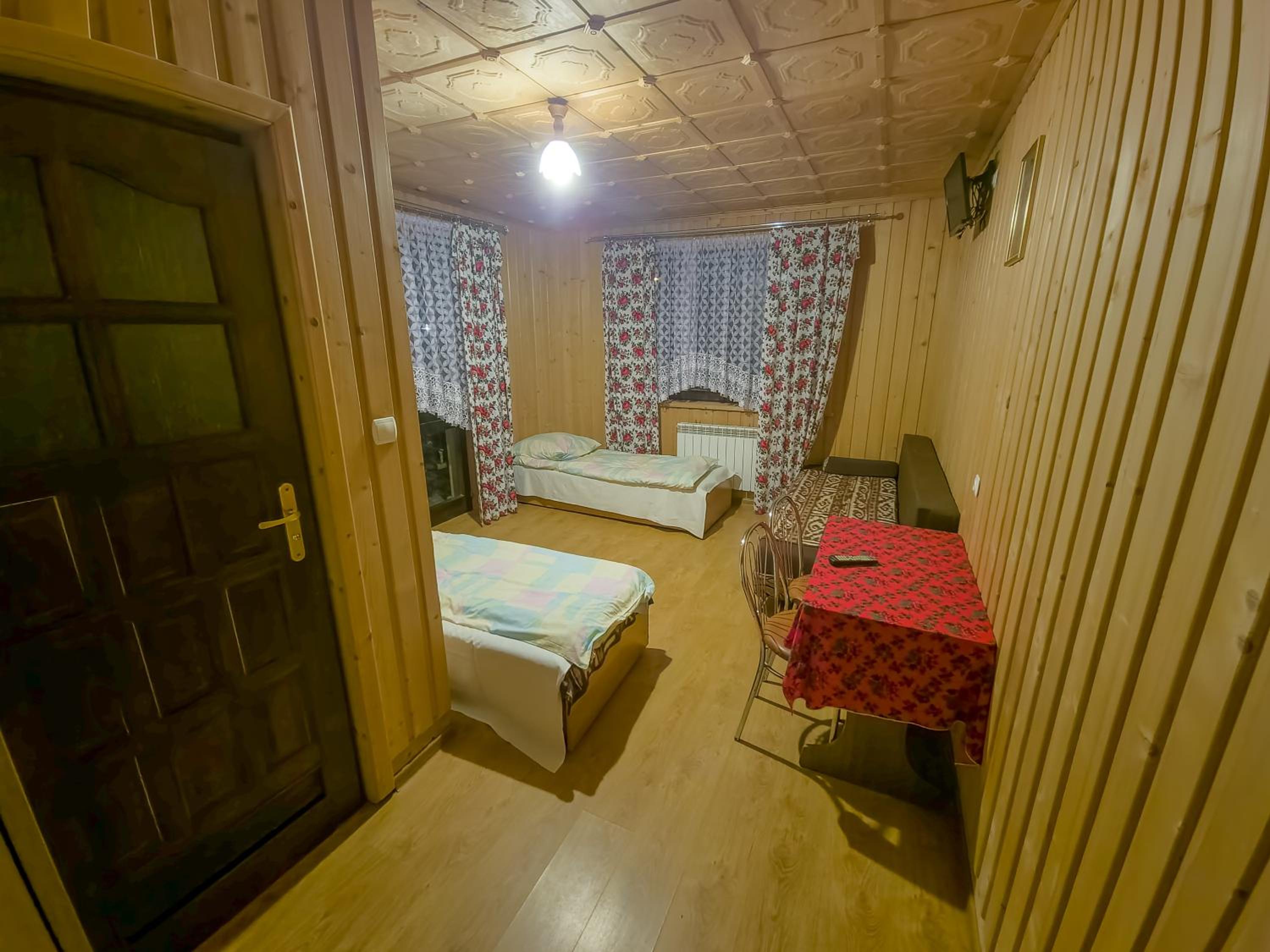 uAntosi Małe Ciche view 2