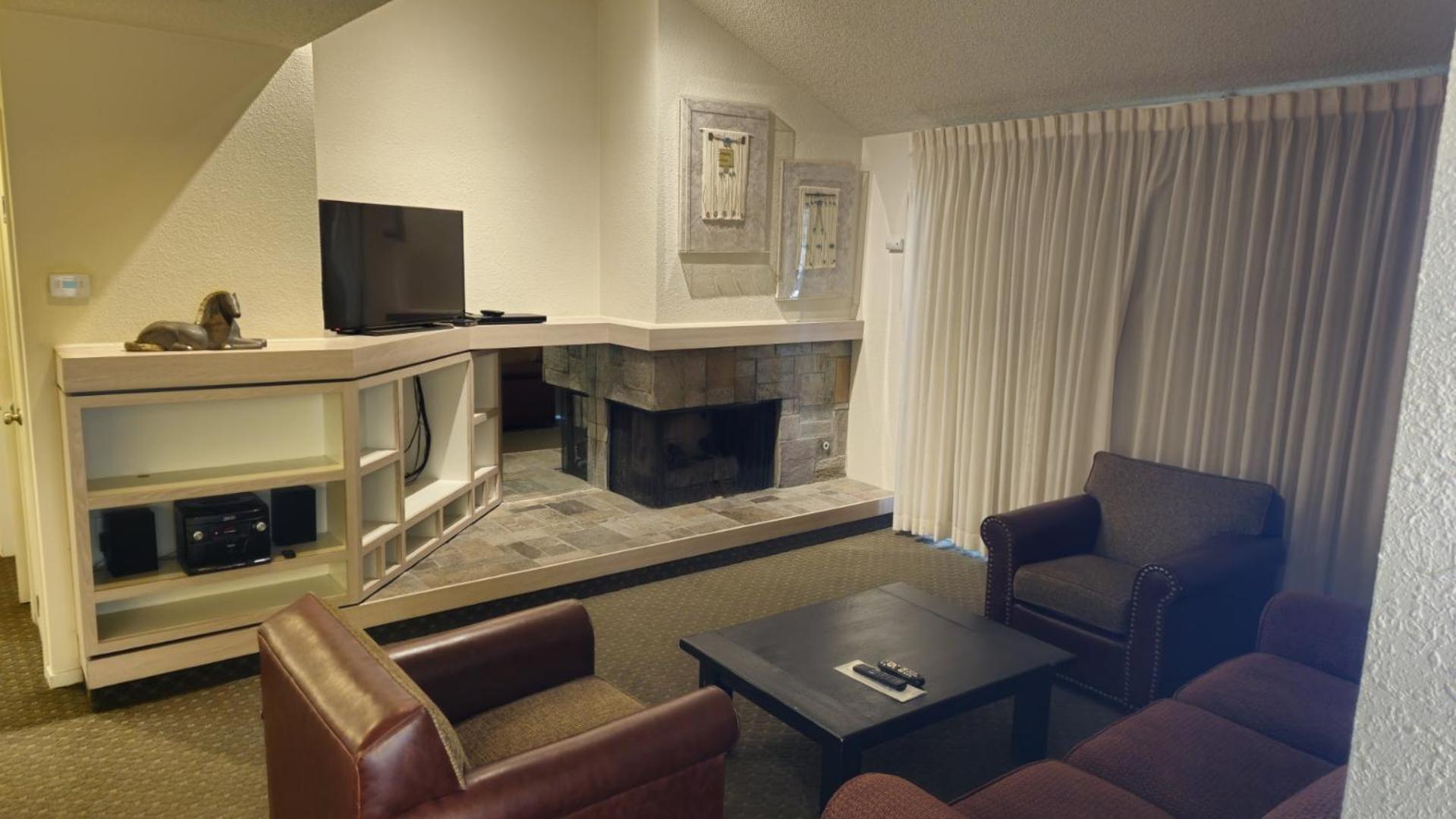 Reno Vacations - Club Lakeridge - Property Image 2