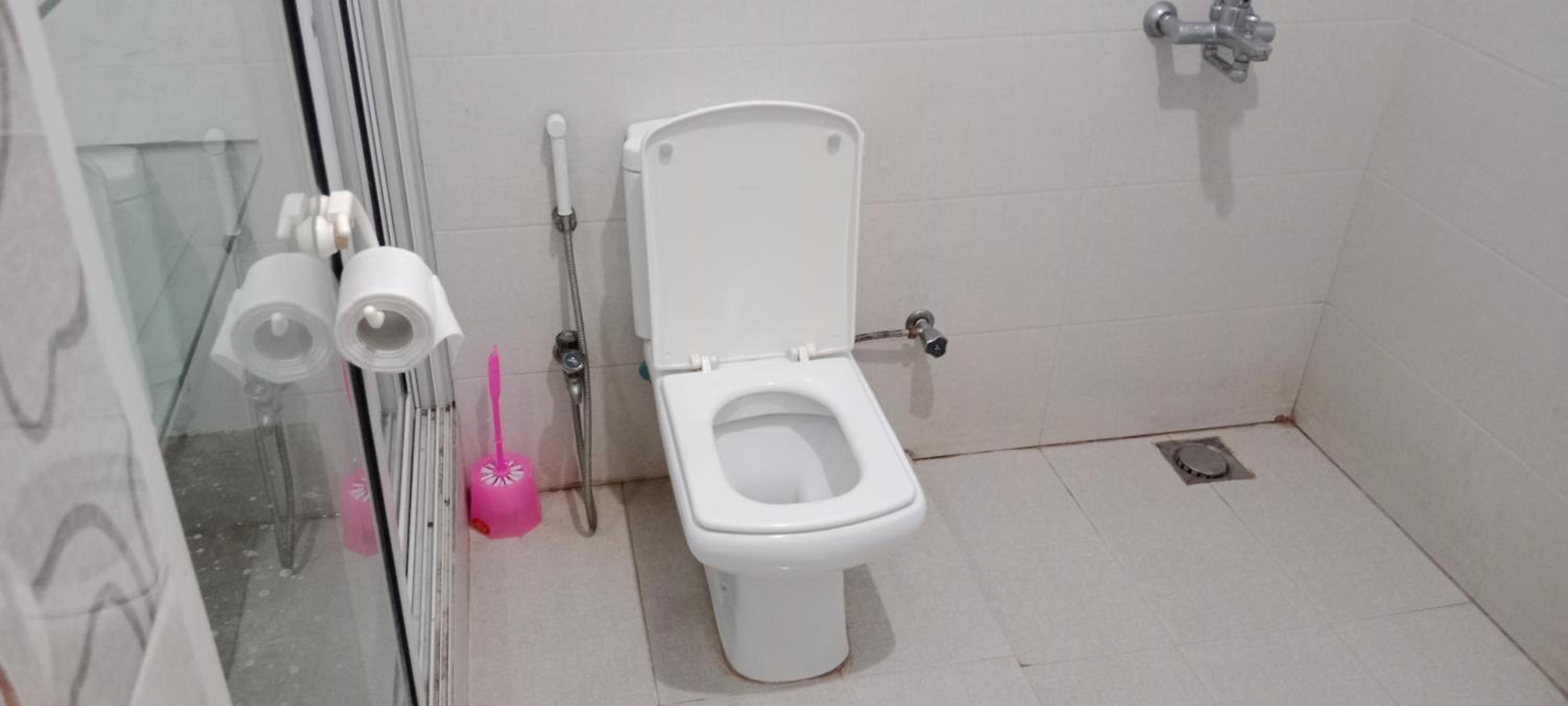 Saadi Guest House