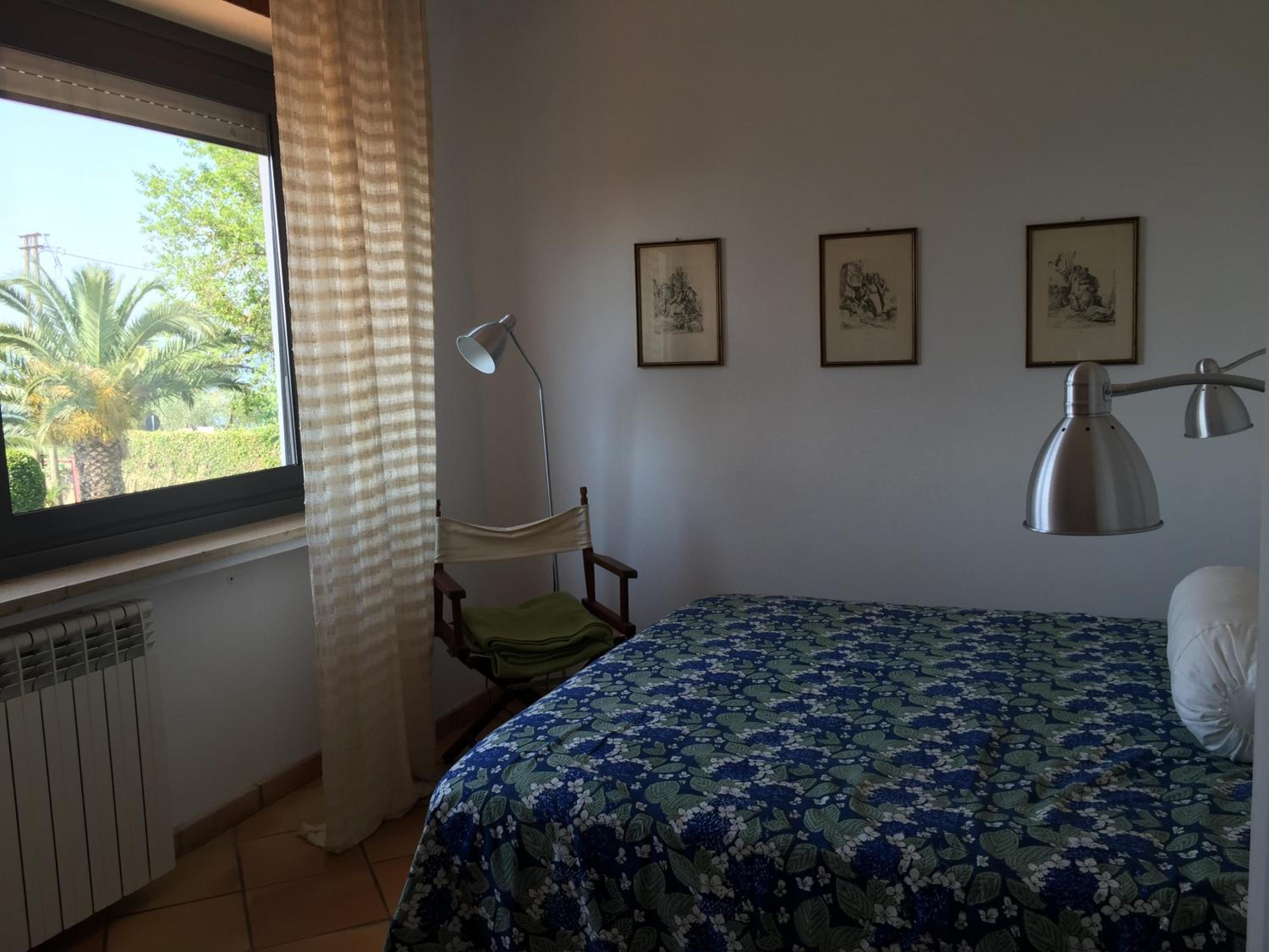 Verde Blu Lakefront Boutique Holiday Apartments Trevignano Romano view 3