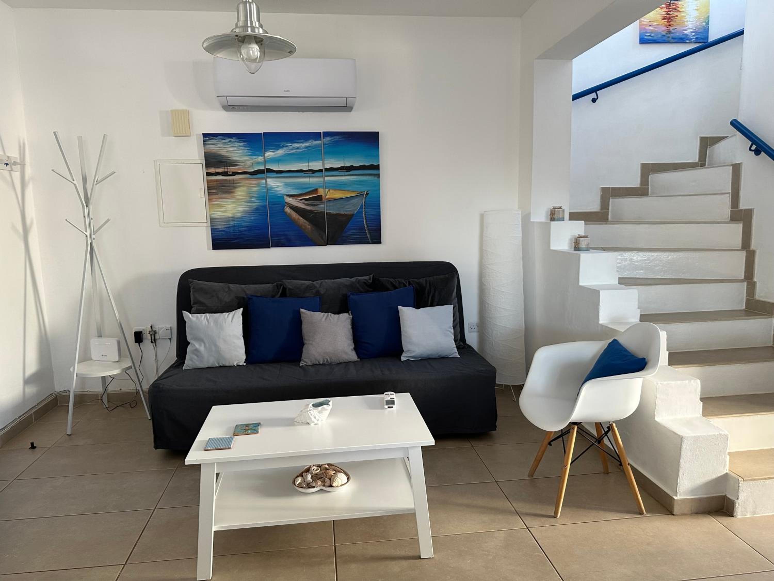 Villa Sirena Blue