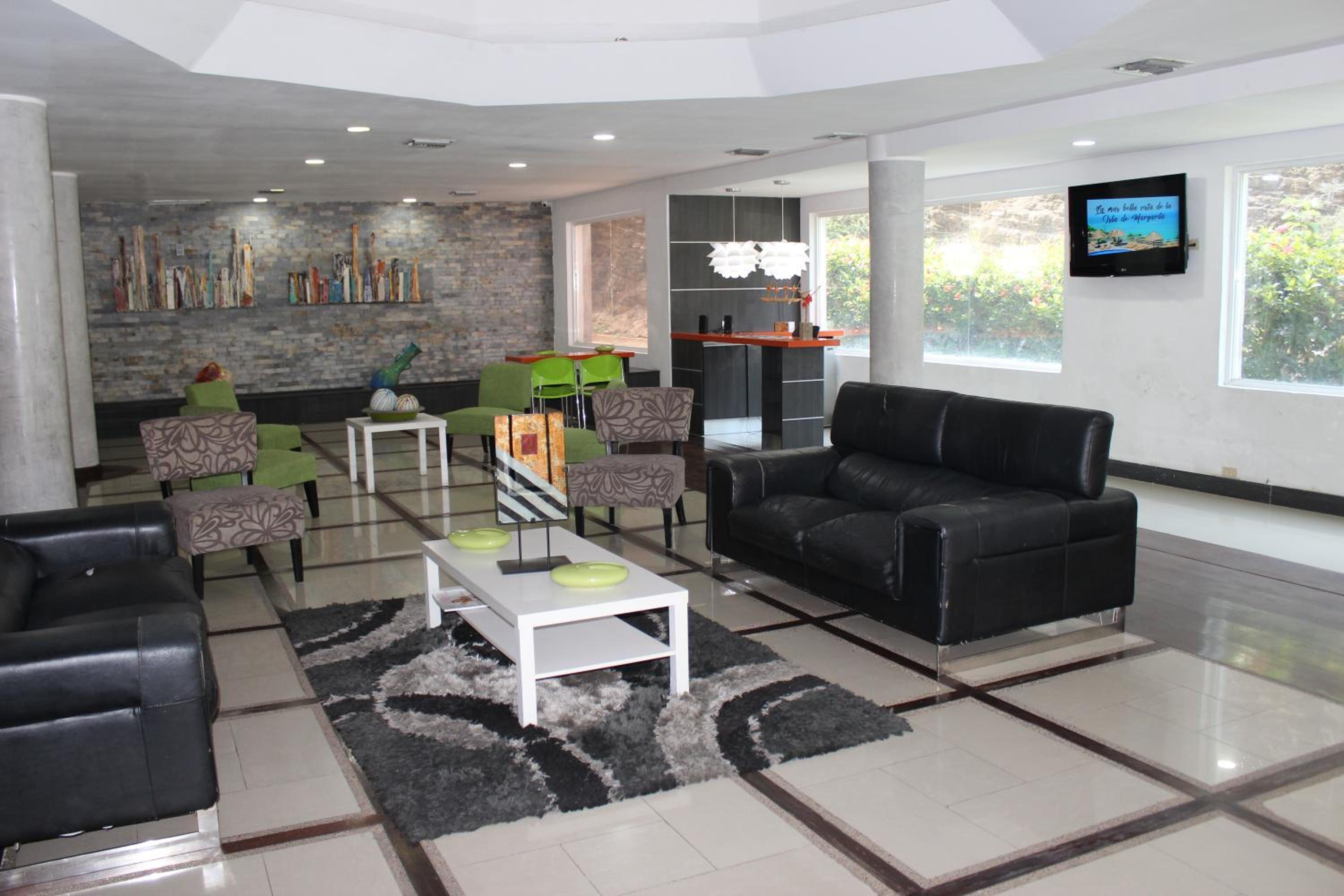 Lobby & Reception