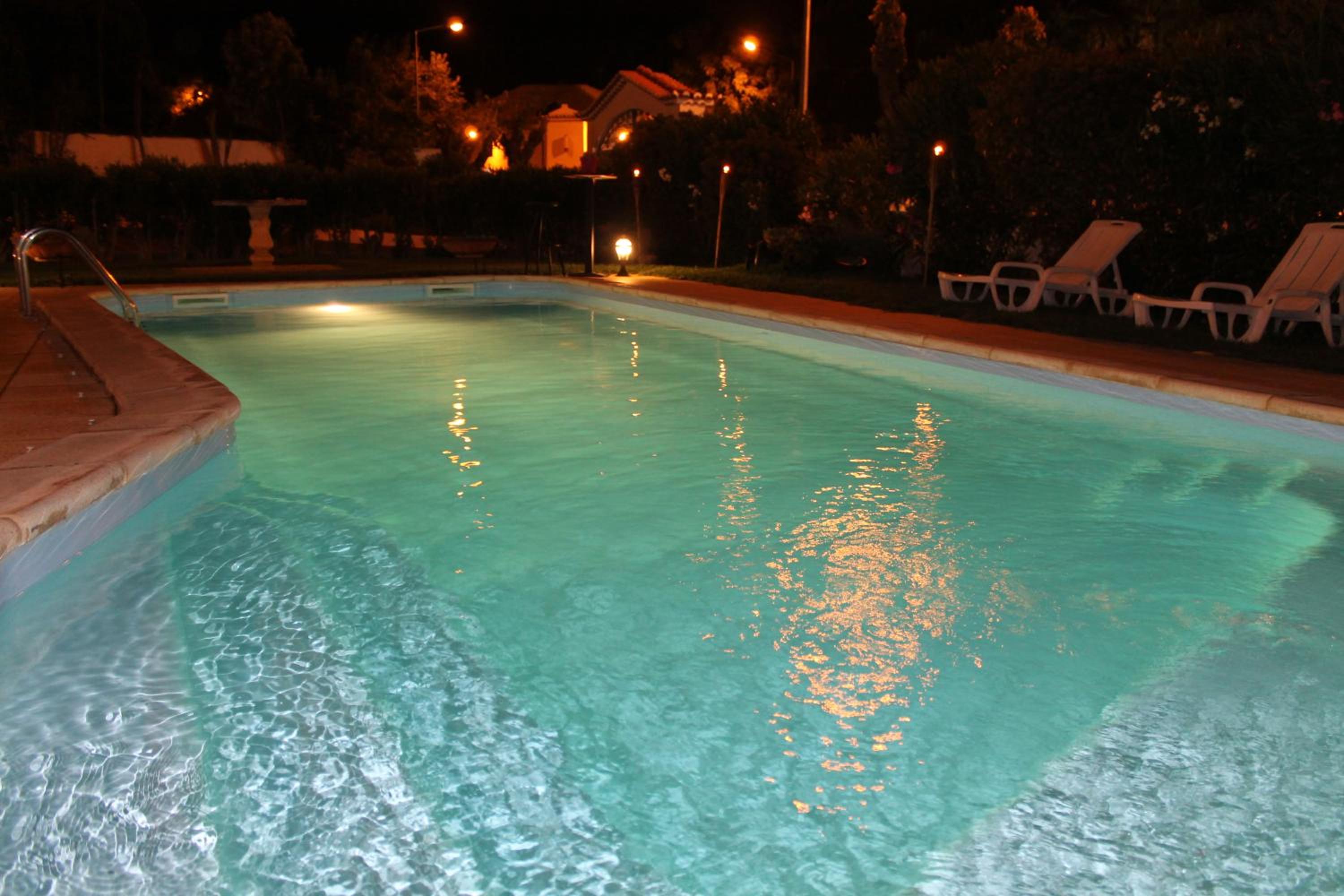 Photo 38