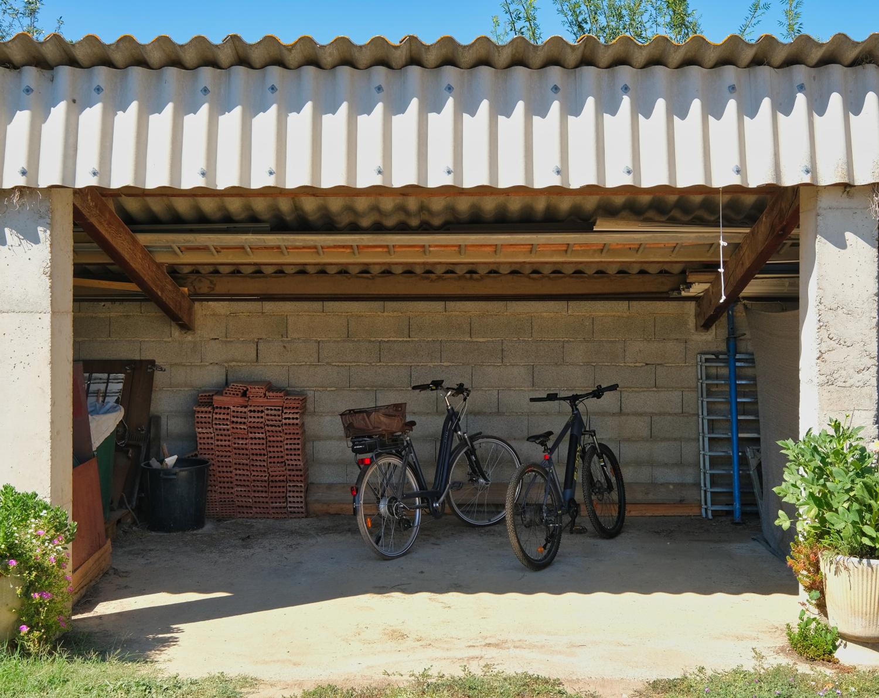 Photo 25