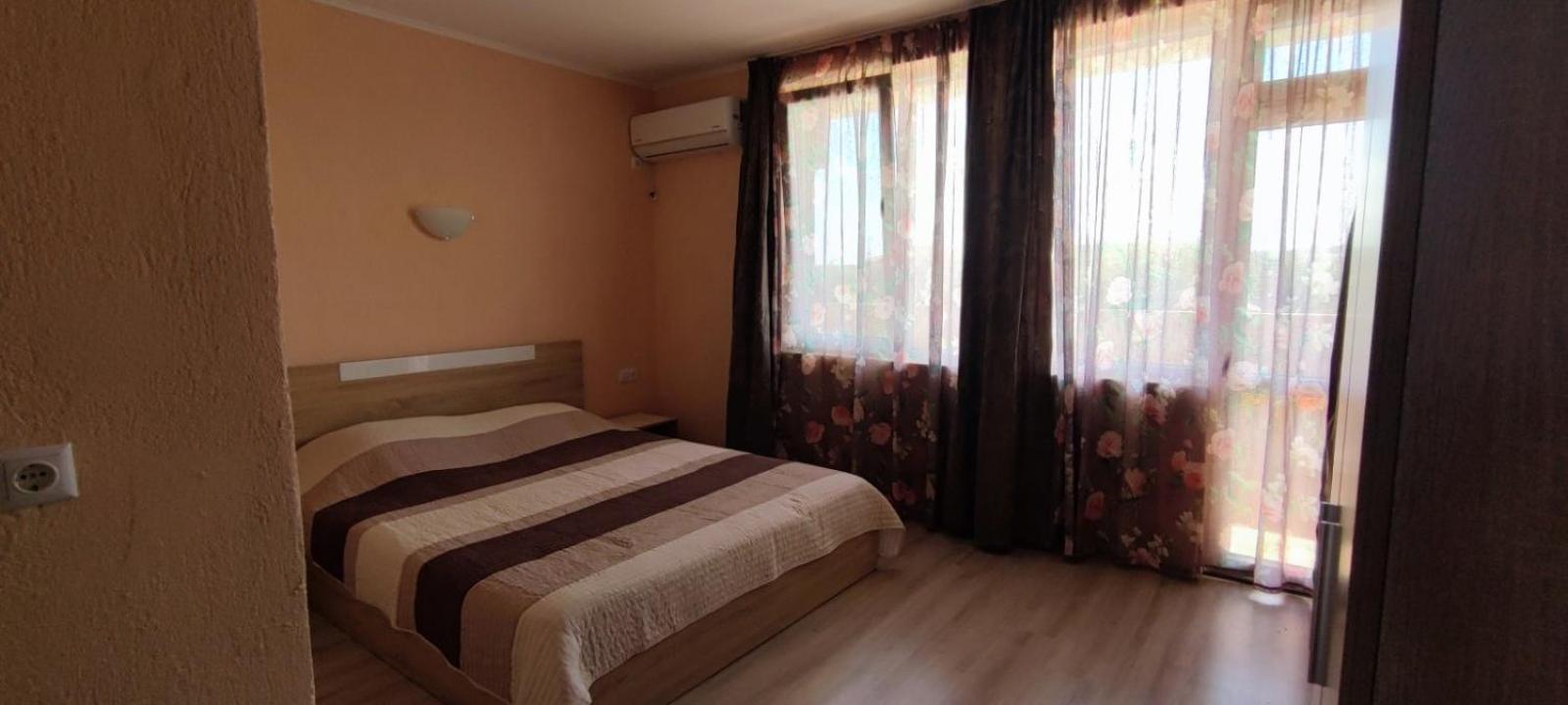 Guest House 