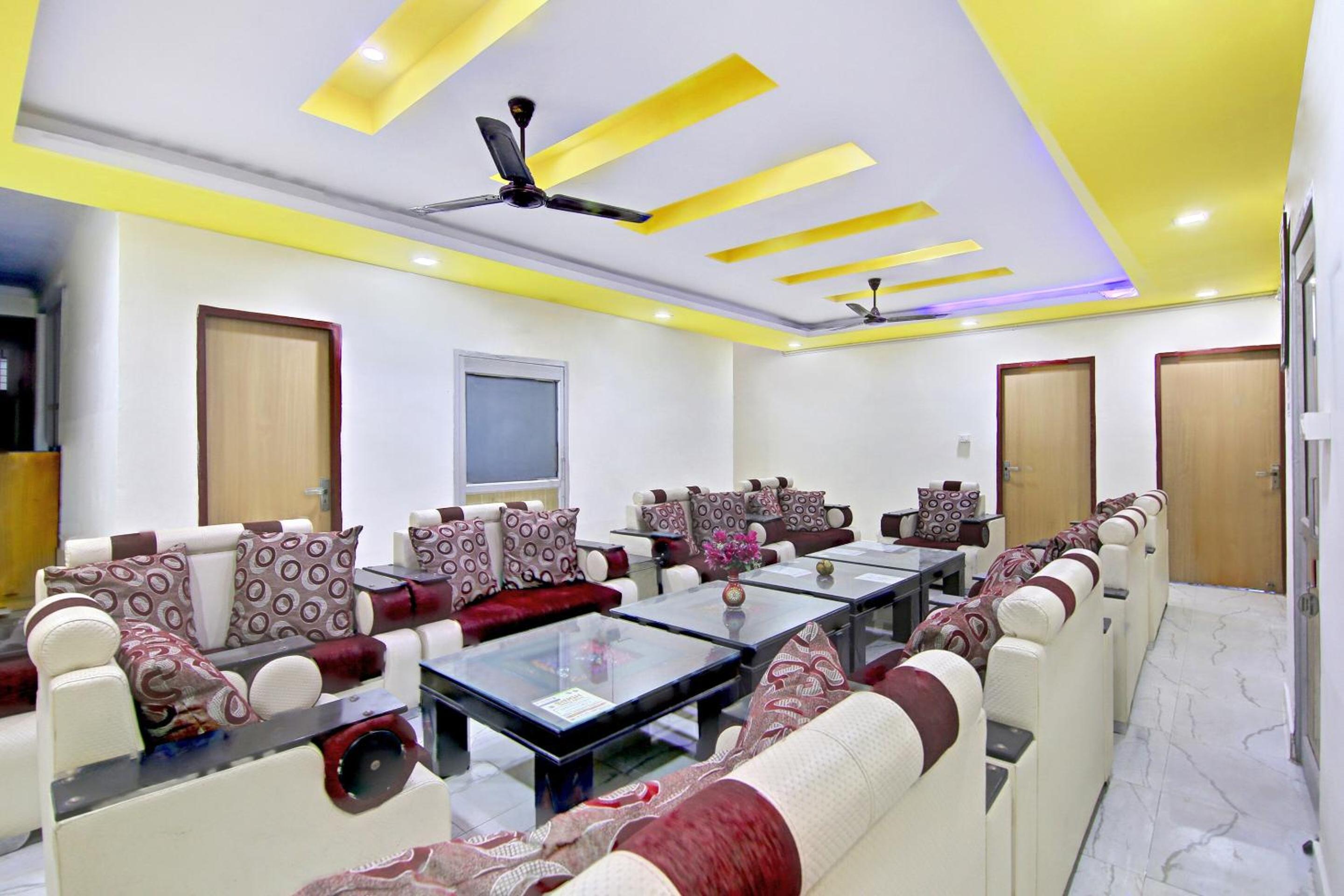OYO HOME 78802 Balaji Bhawan Jhajra view 3