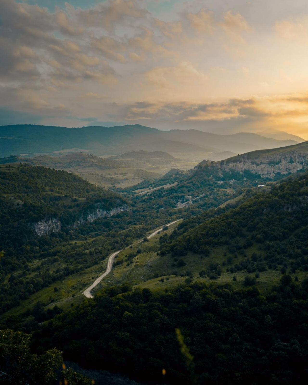 Alereks Mountain Camping