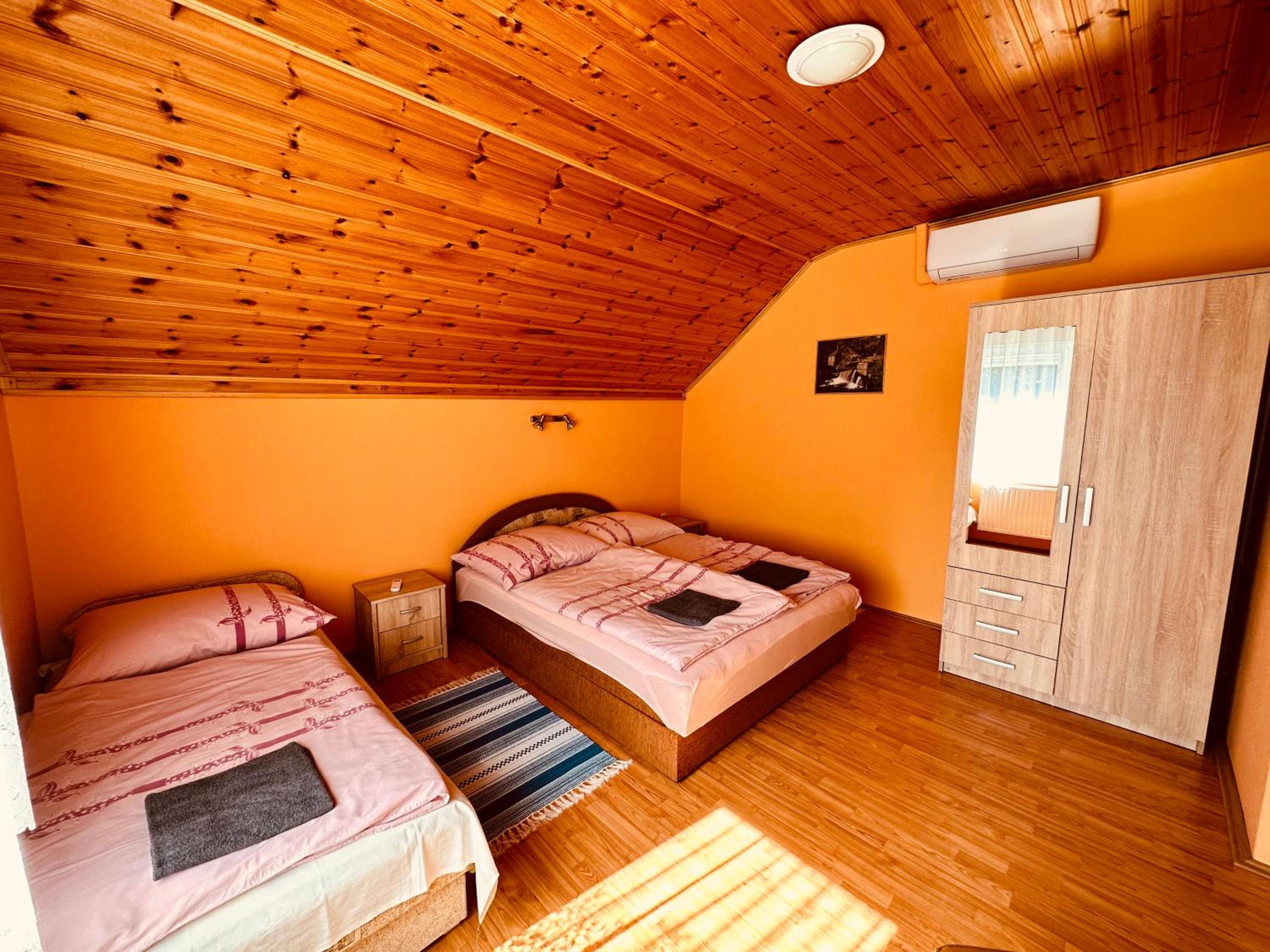 Emília Apartment