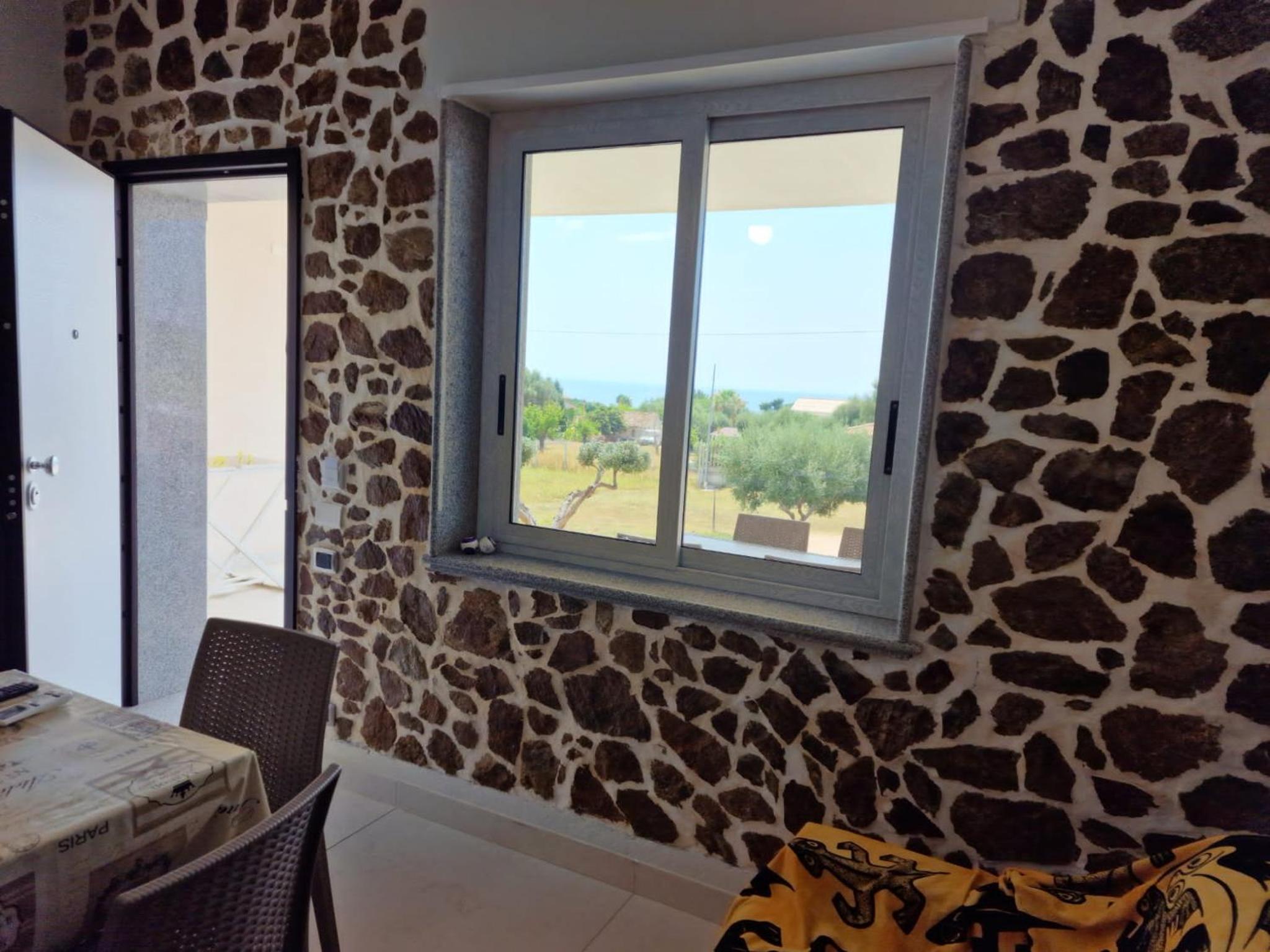 La Perla Mare Apartments