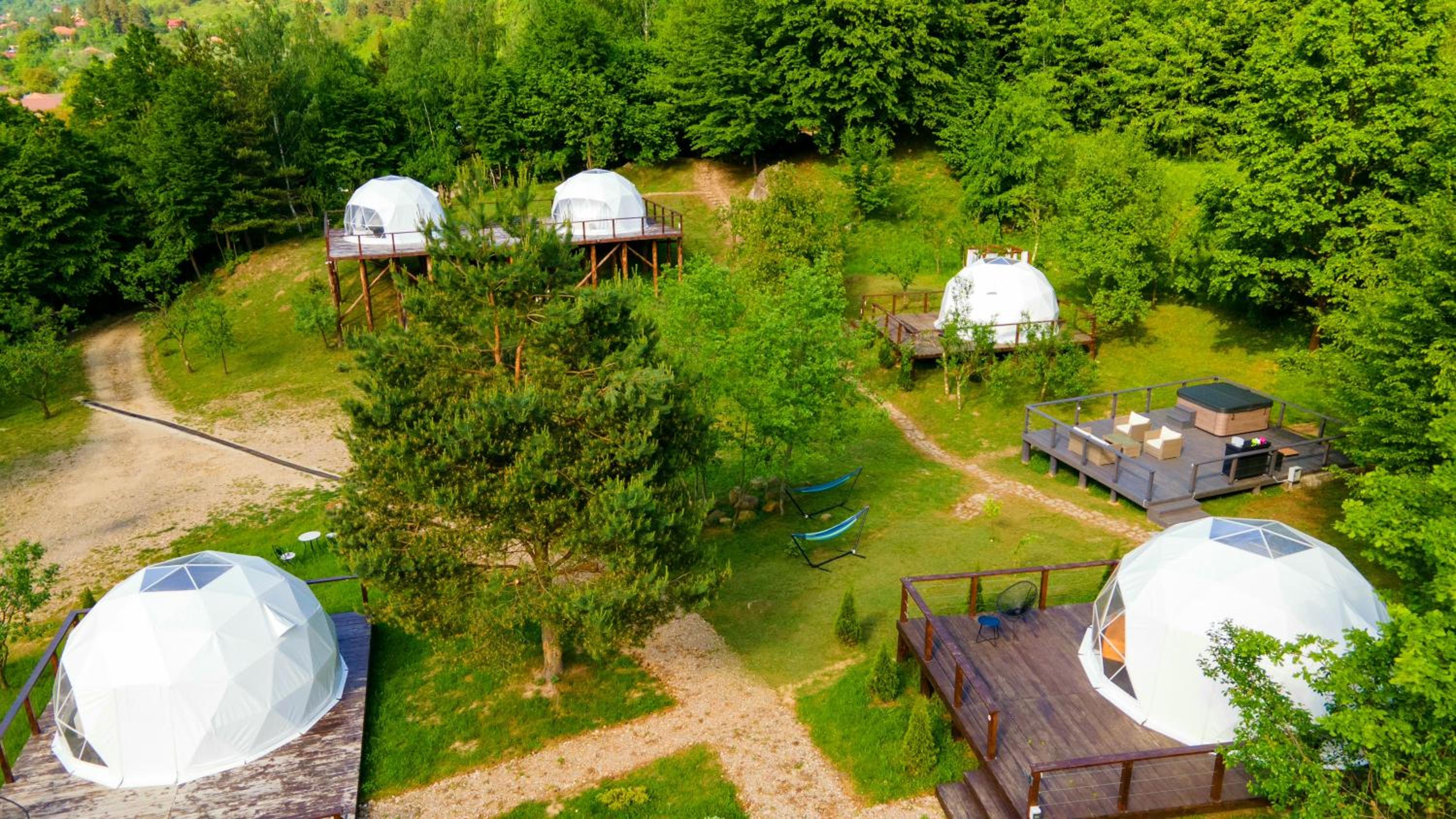 The Grand Prestige Igloo