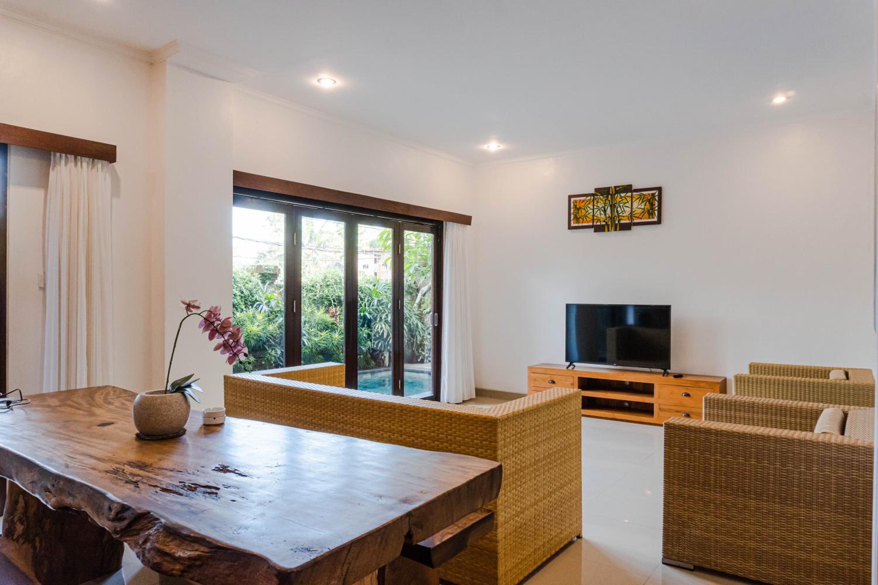 Swadana House by Supala