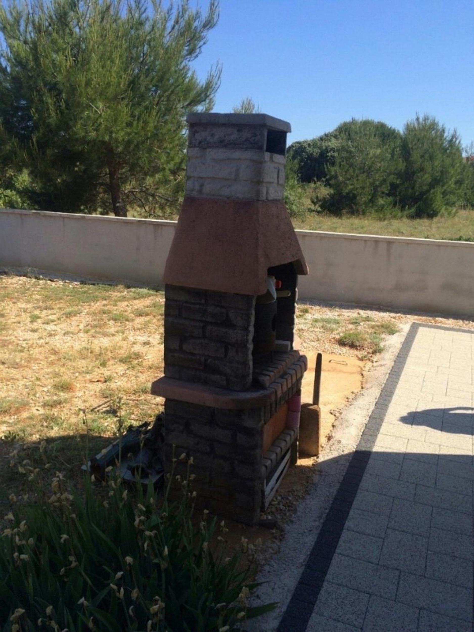 Photo 27