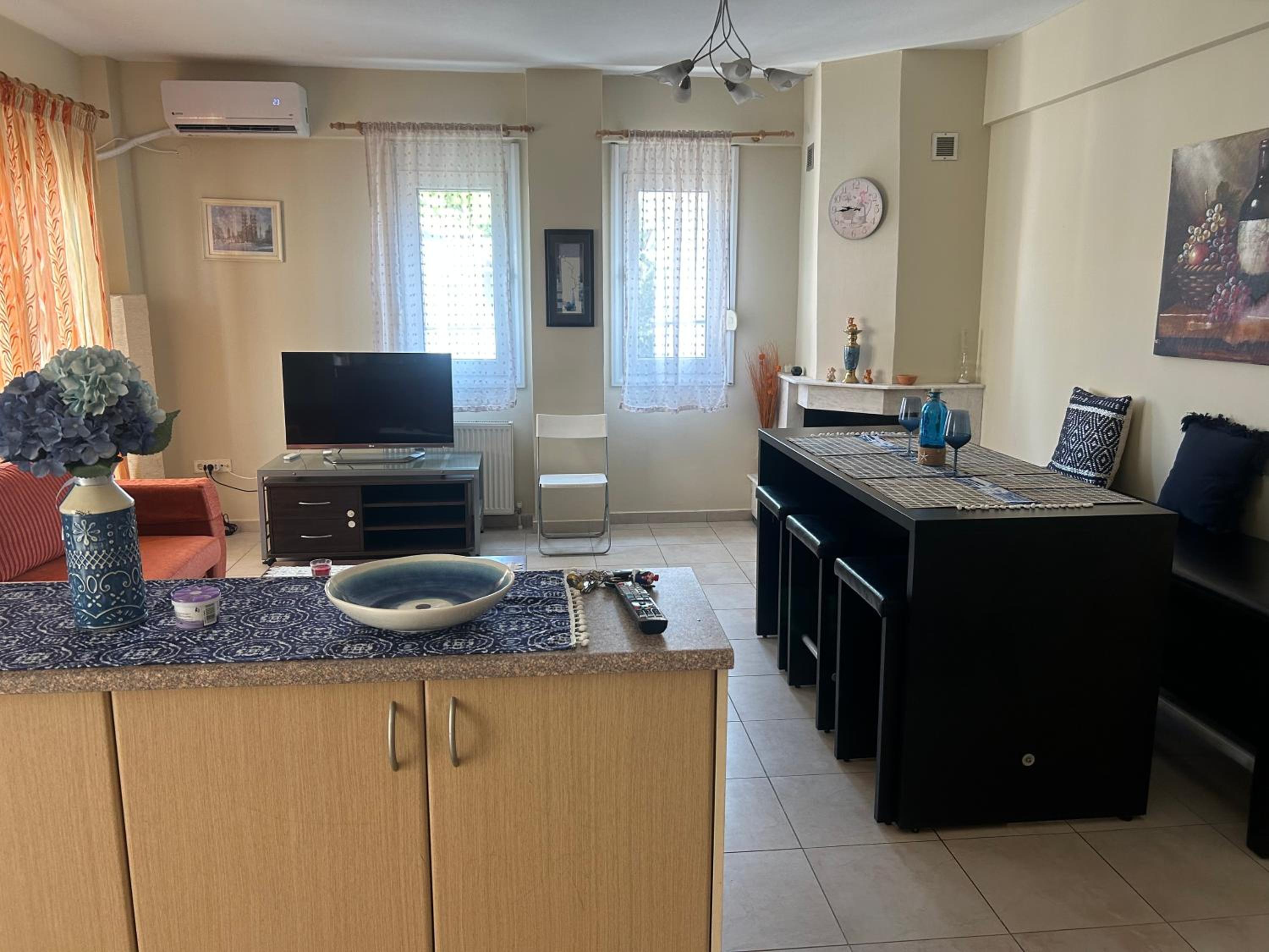 Iliana House