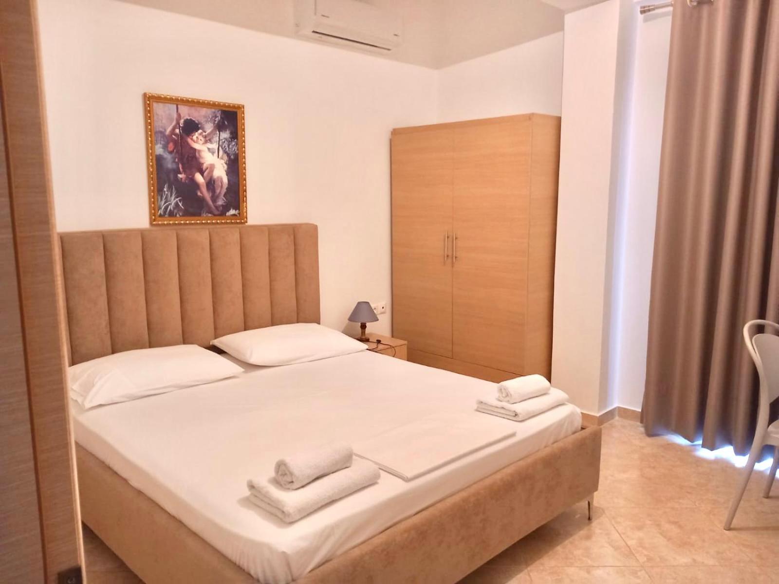 Erjon Apartments