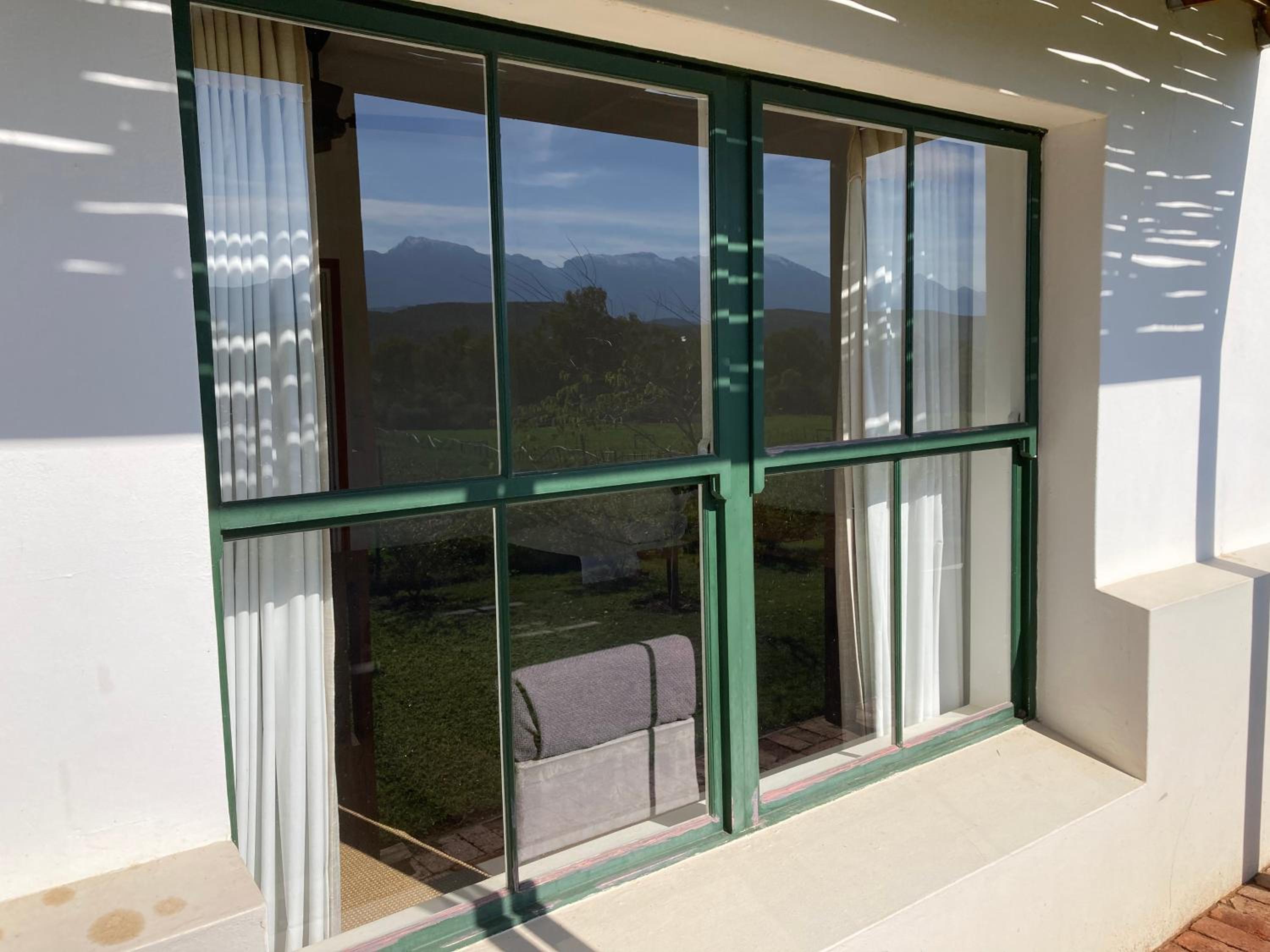 Pepper Tree Cottage view 4