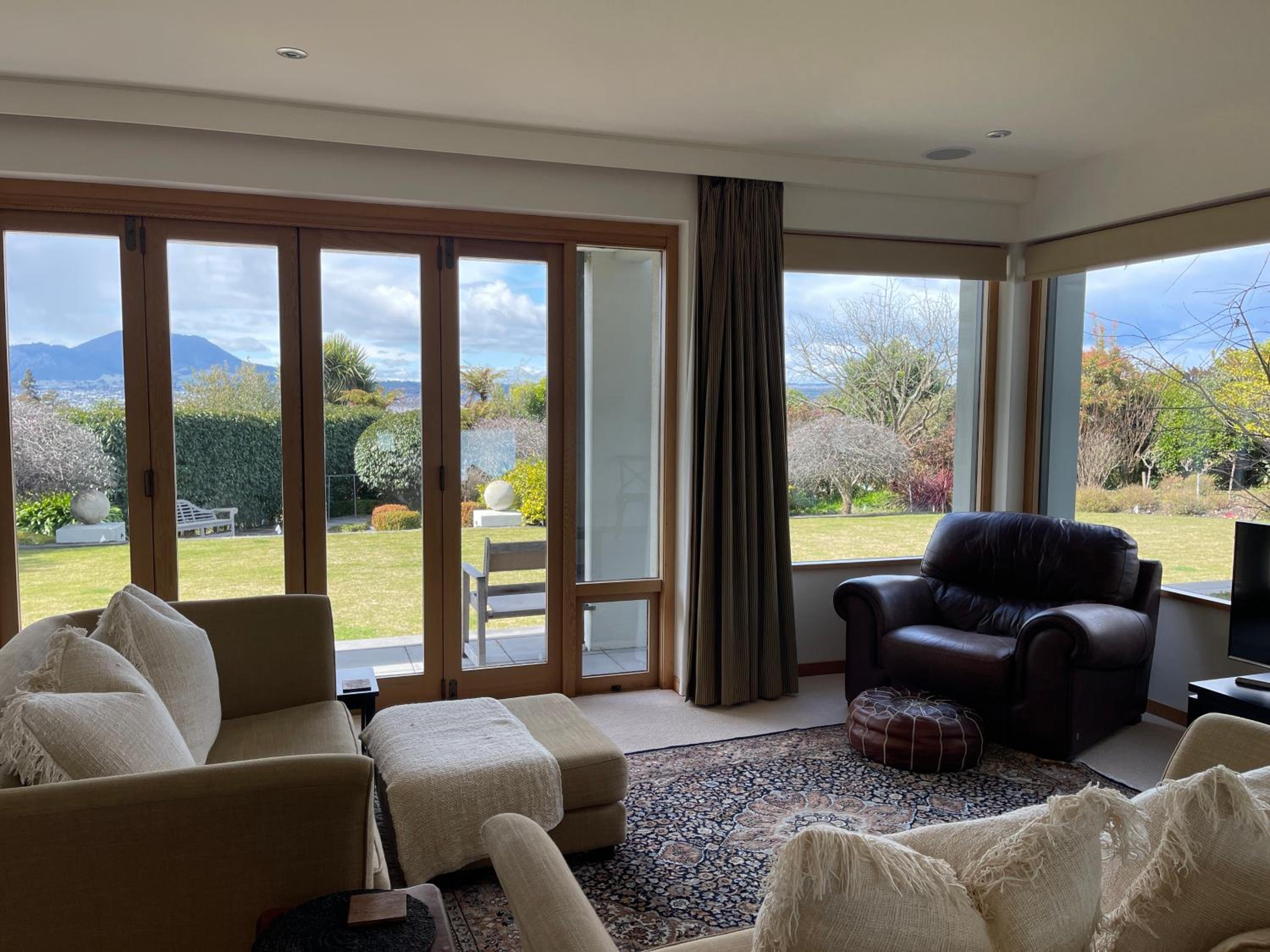 Lake Vista Lodge
