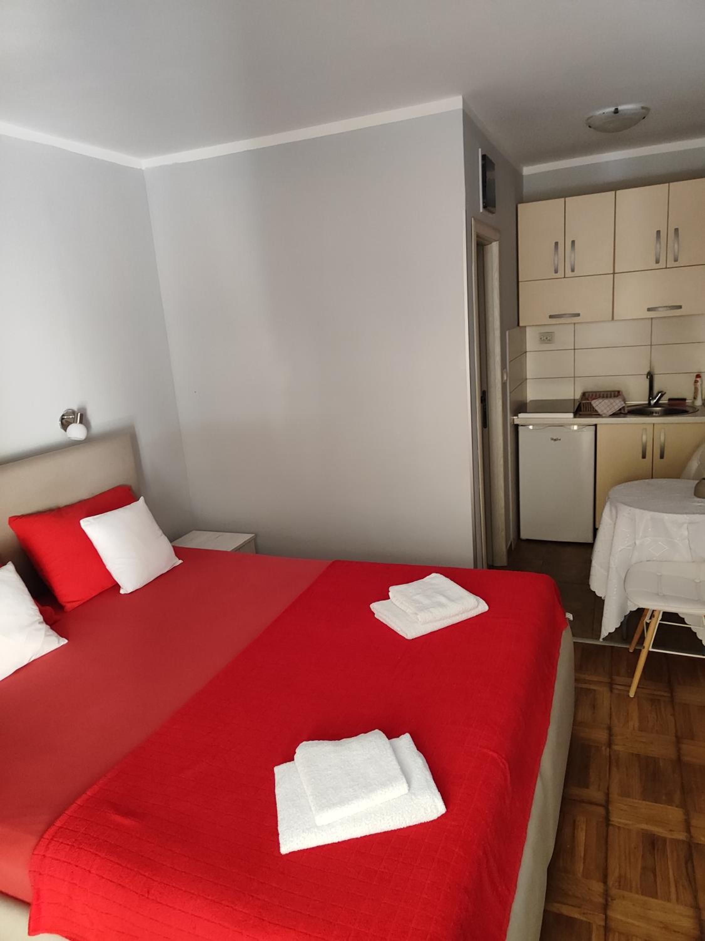 Apartmani Radovic 2 photo 3