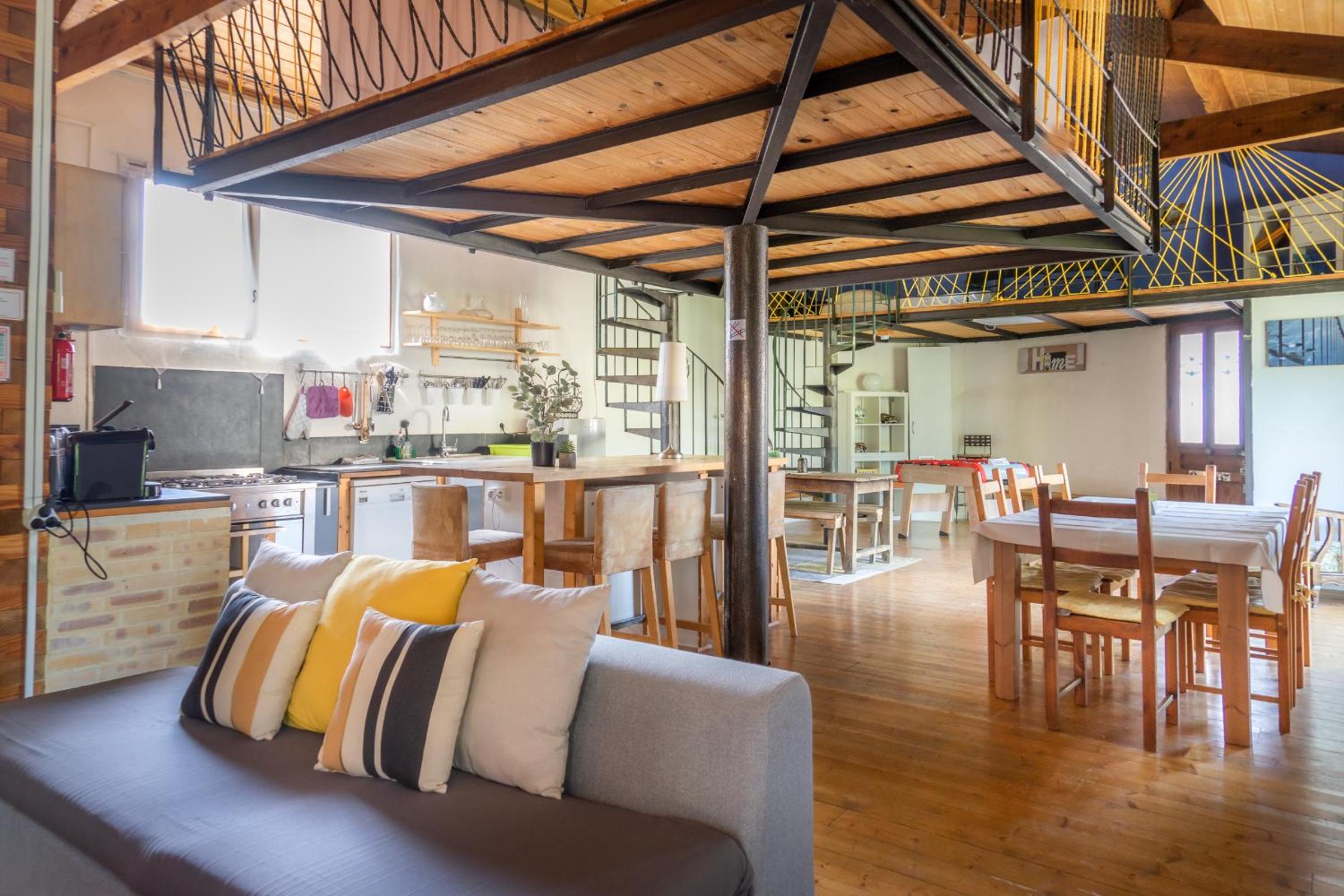 Ultimate Relaxation for Family or Group at Renowned Couvent des Ursulines, a Tranquil Escape in Historic Pézenas