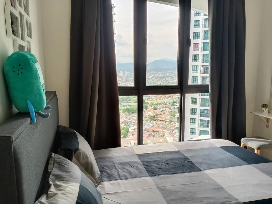 New Source KL Homestay, KLCC & MITEC 15Mins, (6-10 Pax)