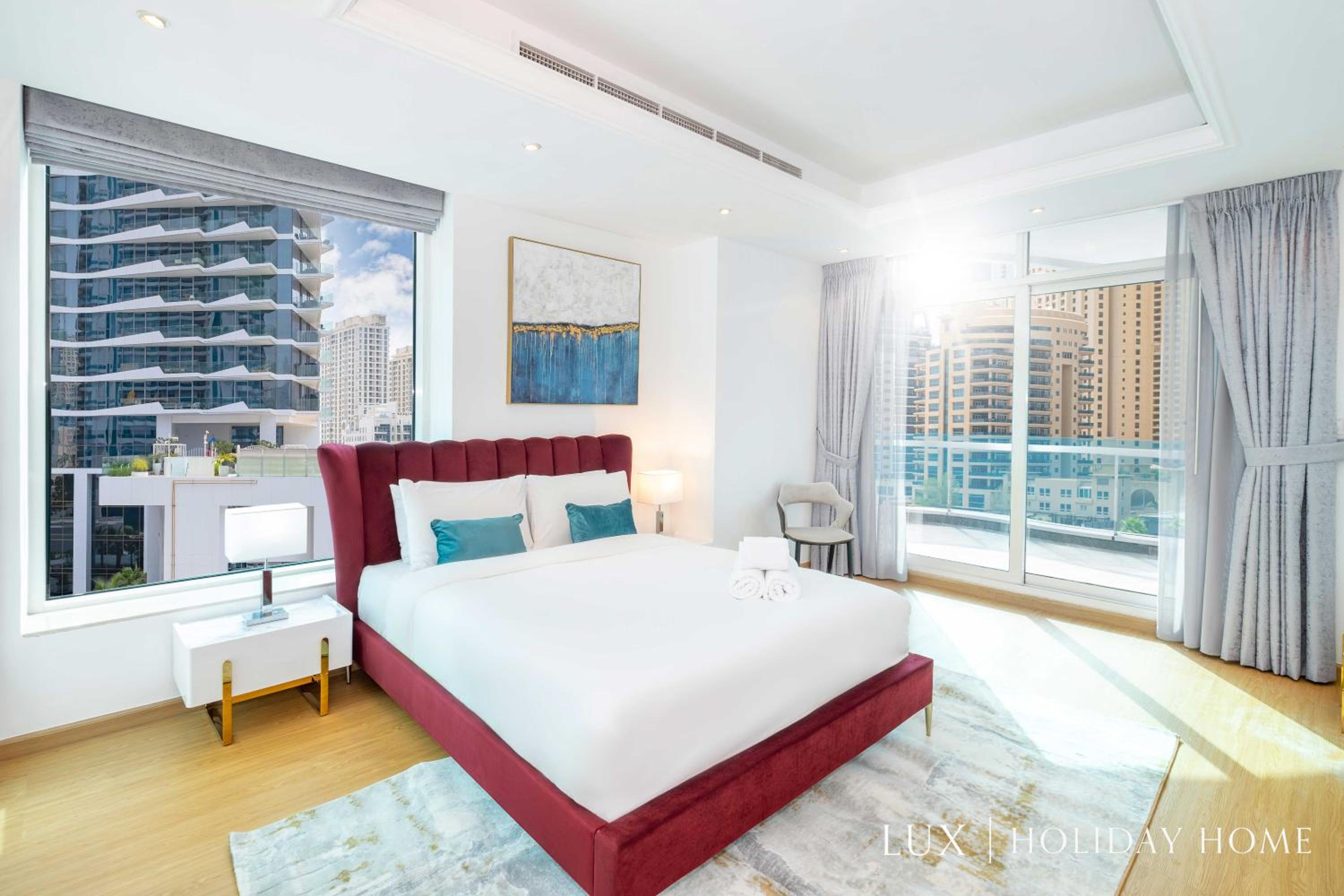 LUX The Orra Marina View Suite