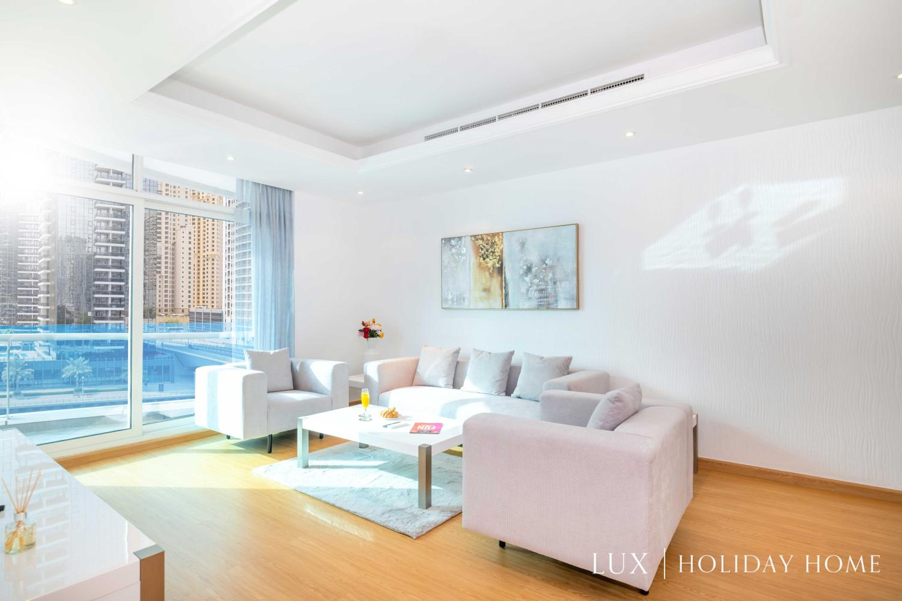 LUX The Orra Marina View Suite