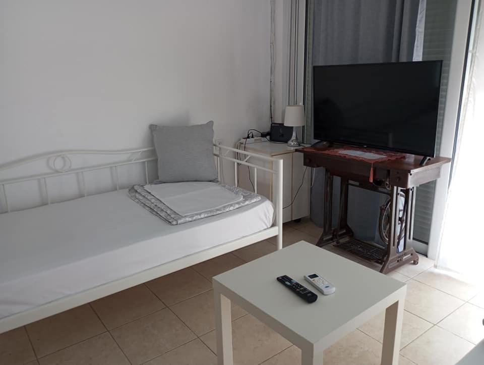 Olga Studios Apartment