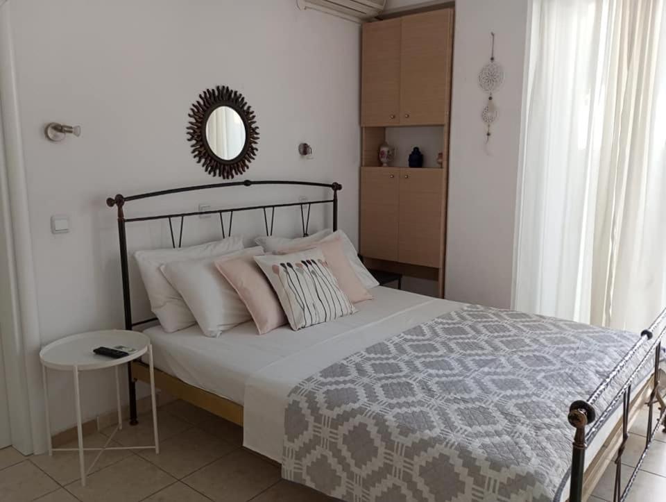 Olga Studios Apartment