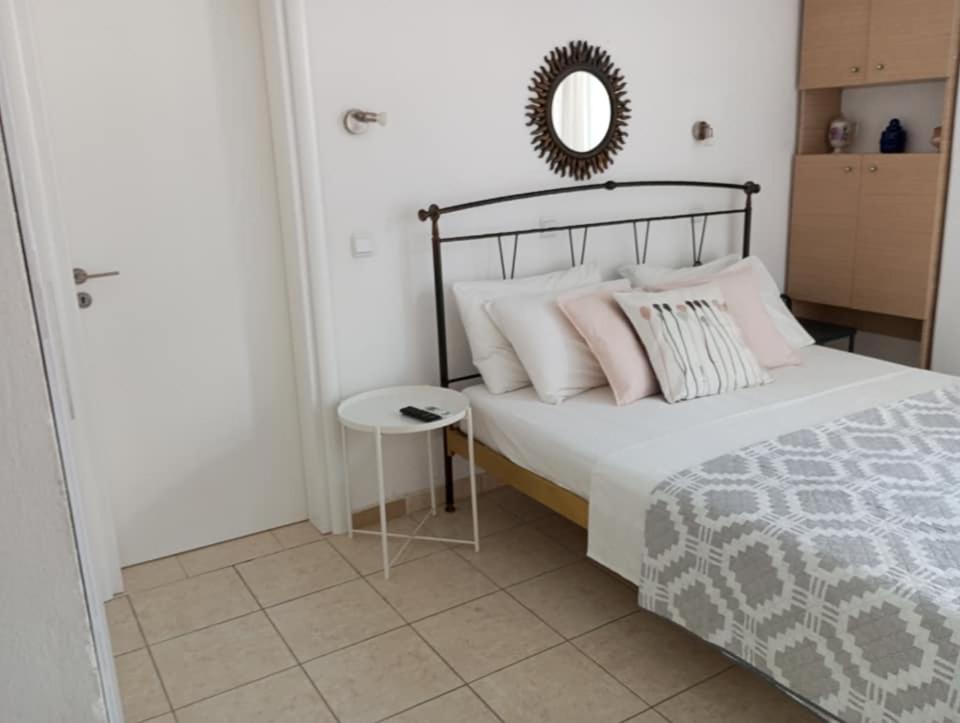 Olga Studios Apartment