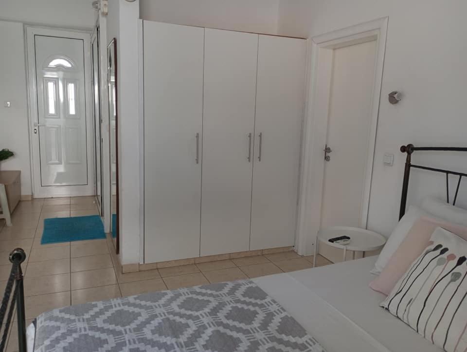 Olga Studios Apartment