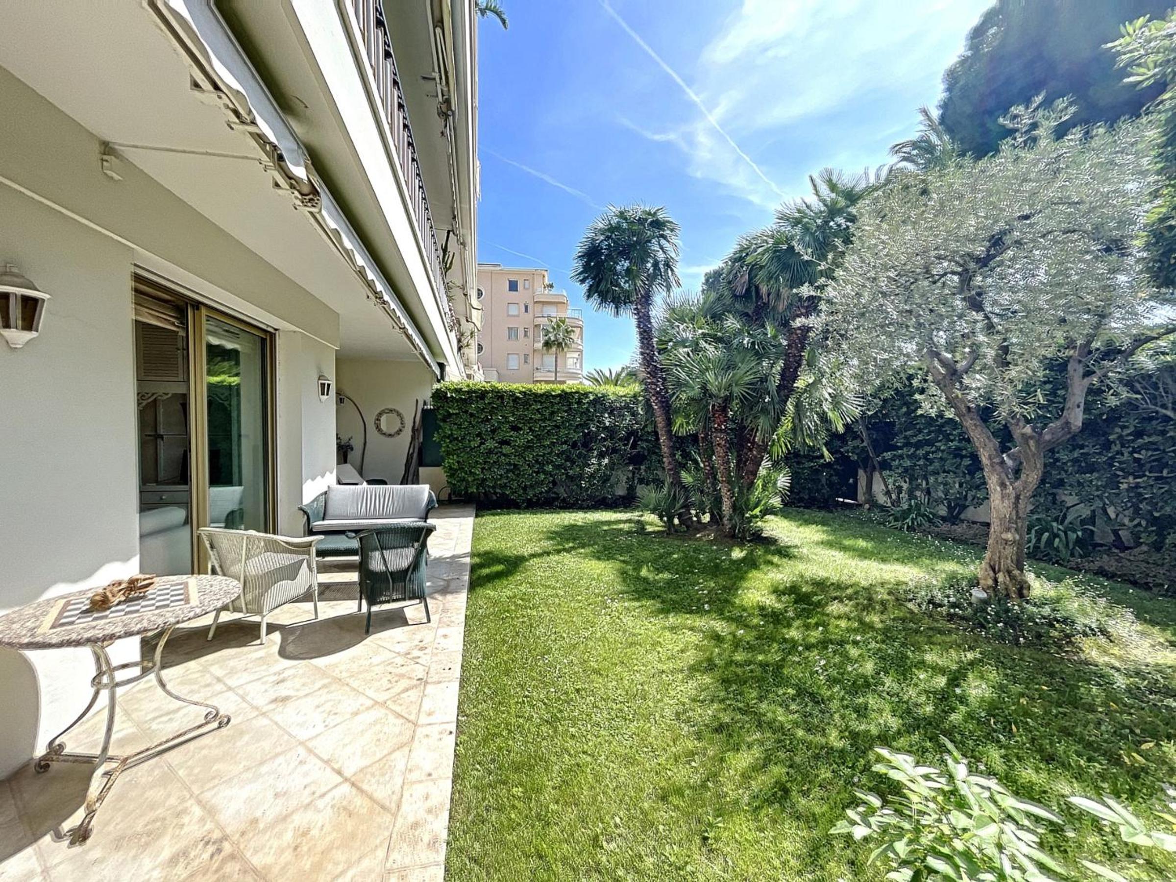 Appartement Cannes, 4 pièces, 6 personnes - FR-1-470-60 photo 2