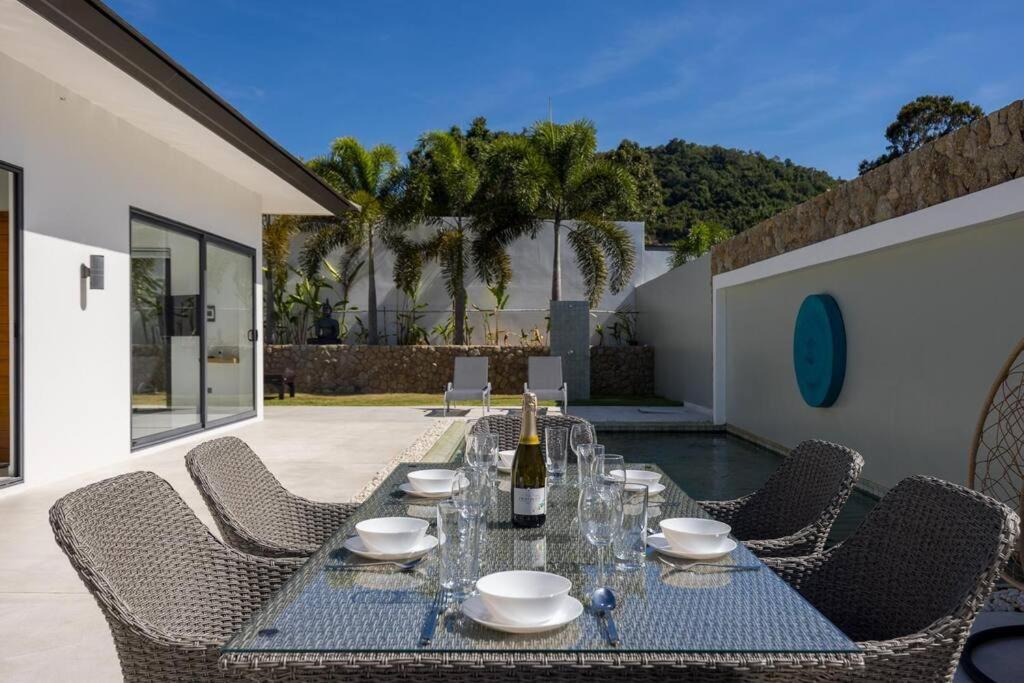 Beautiful tropical pool villa - KBR6
