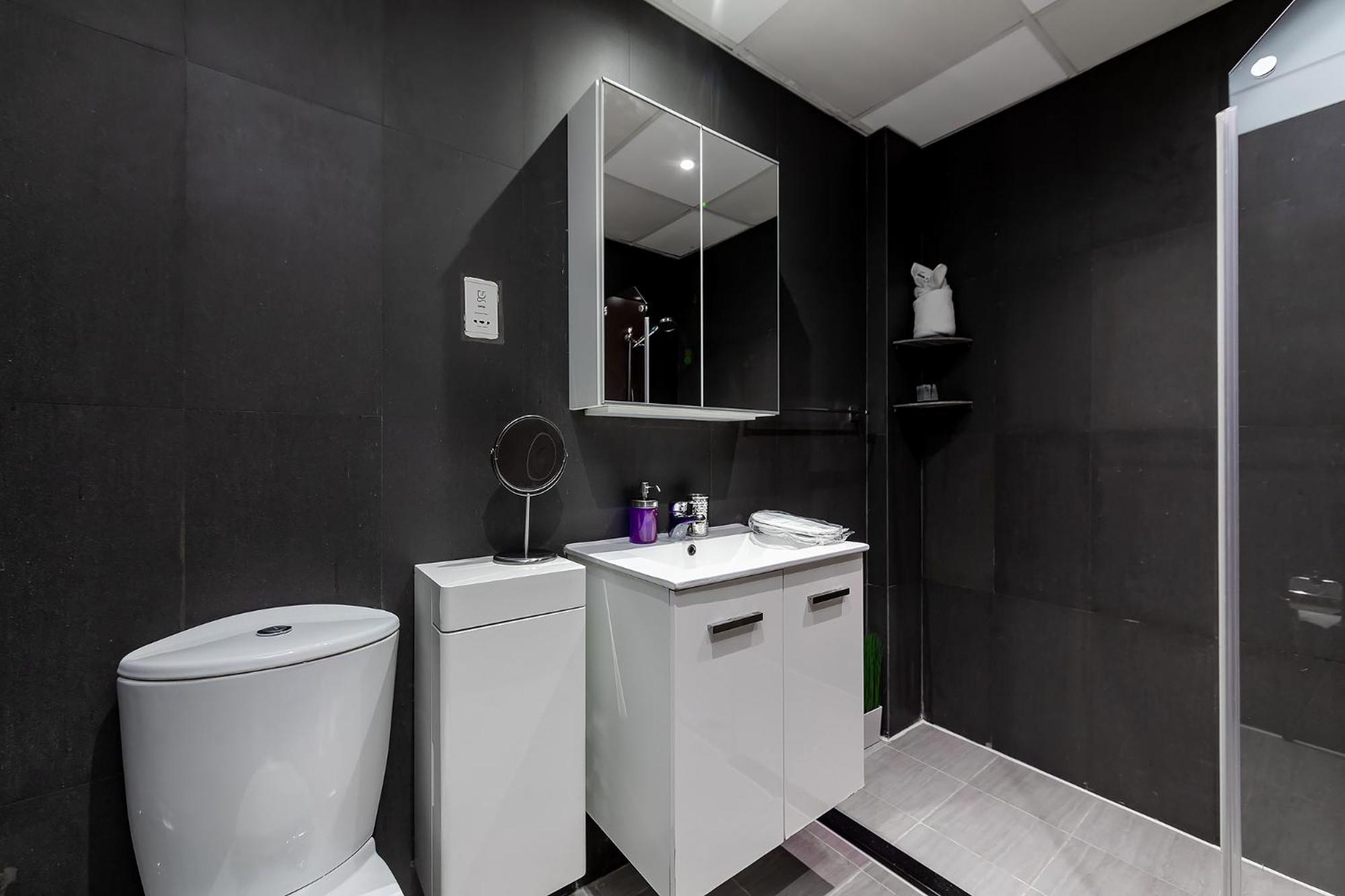 Luxury 2BR at Rimal 3