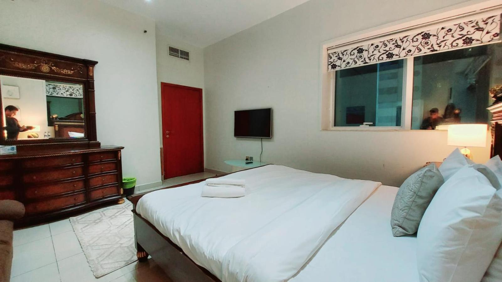 Entire private self catered sea view Apartments marina