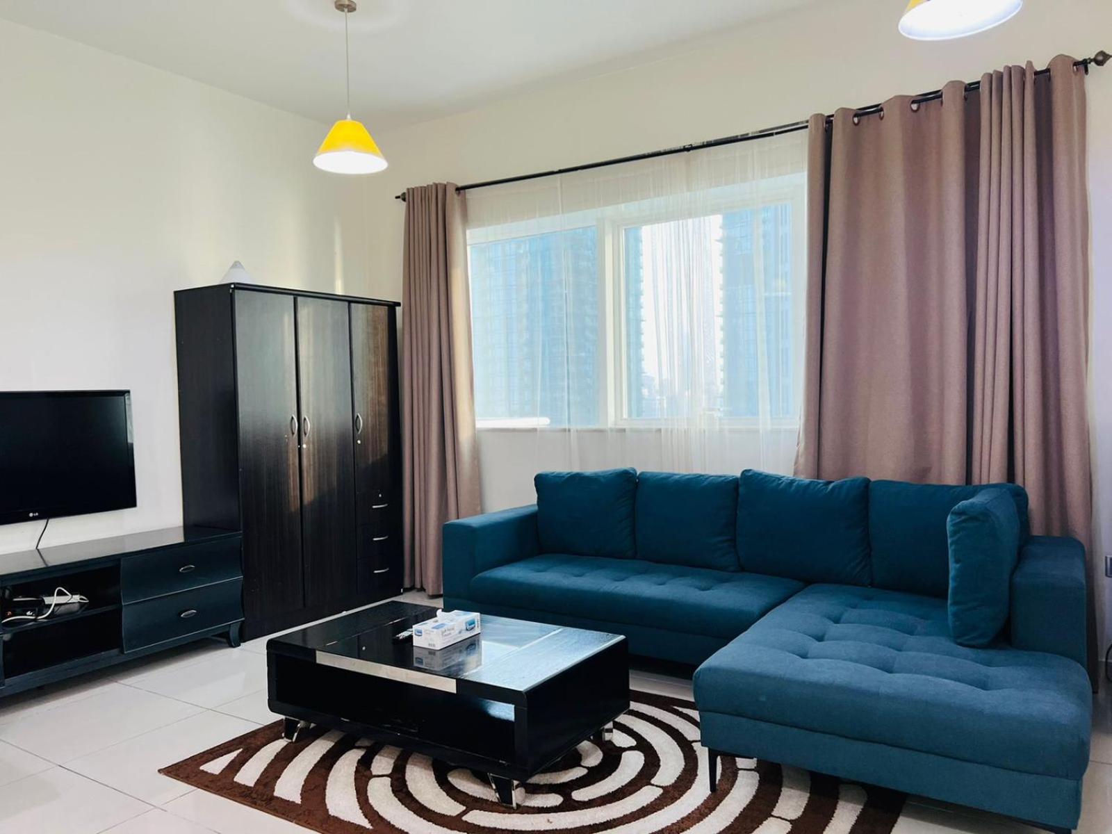 Entire private self catered sea view Apartments marina