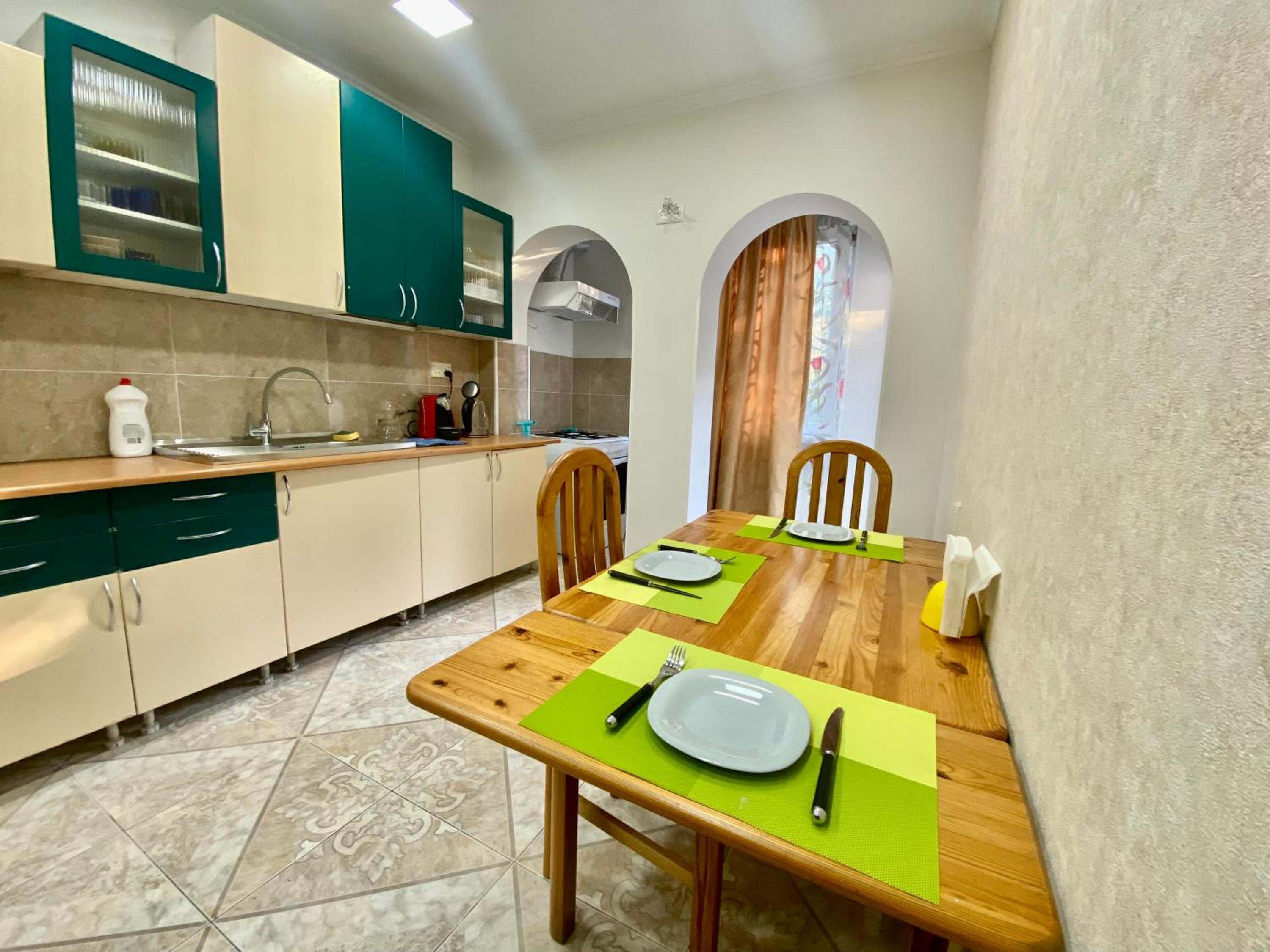 Spacious Dinamo Apartment