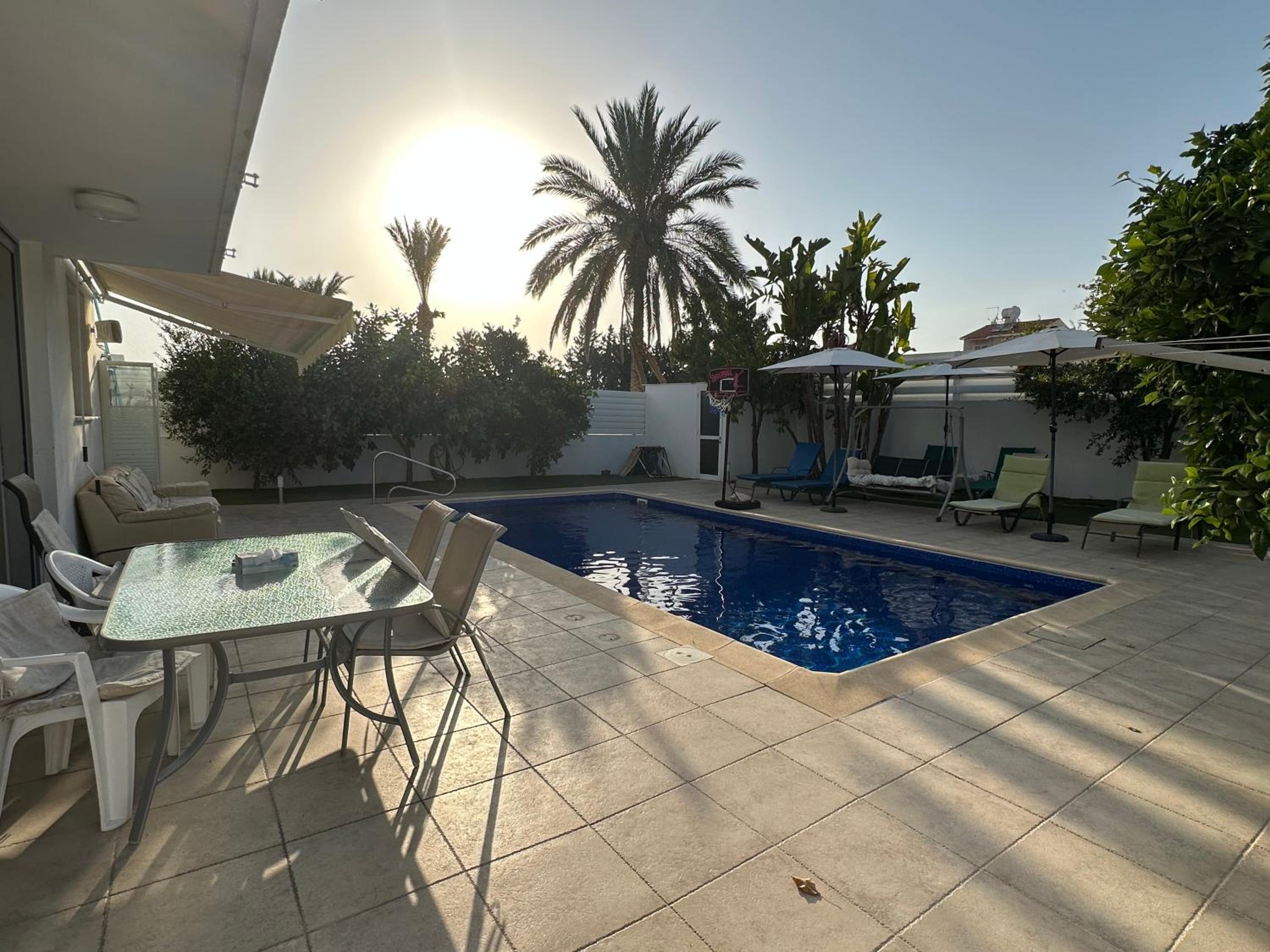 Villa Victoria view 2