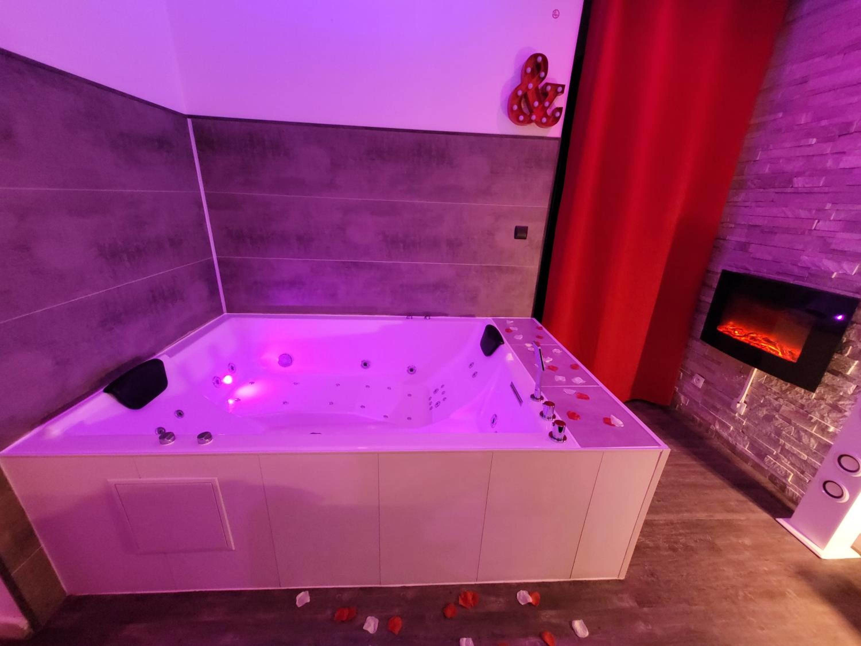 Love & Spa