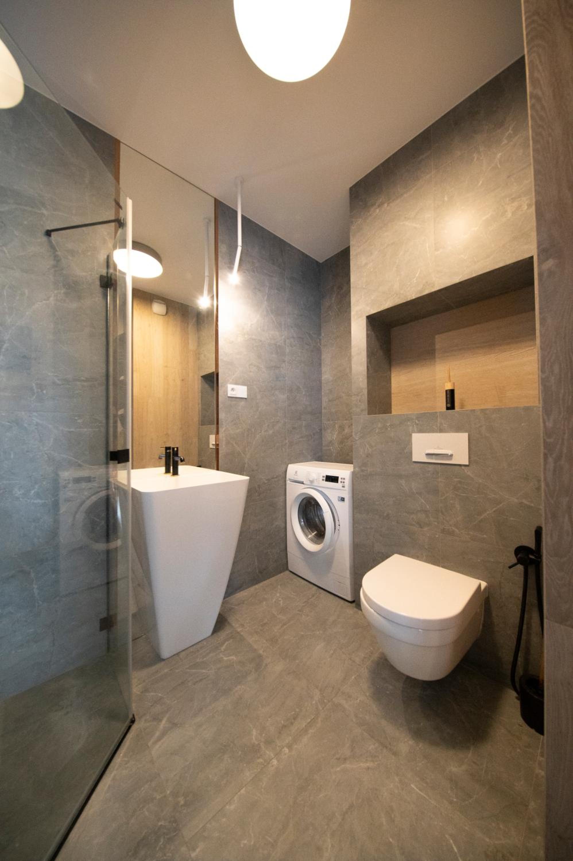 Capital Towers Rent Apartments