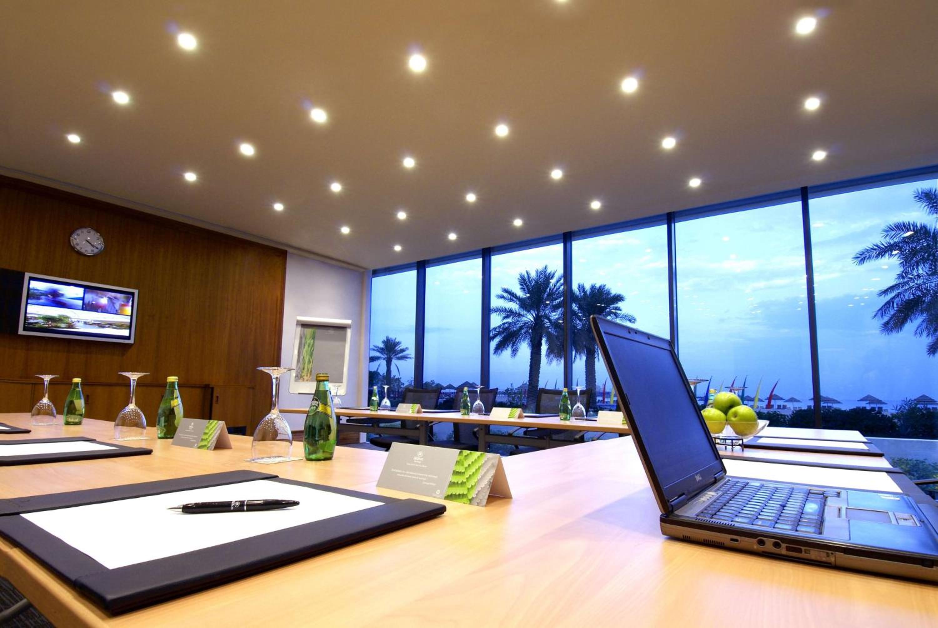 Lobby & Reception