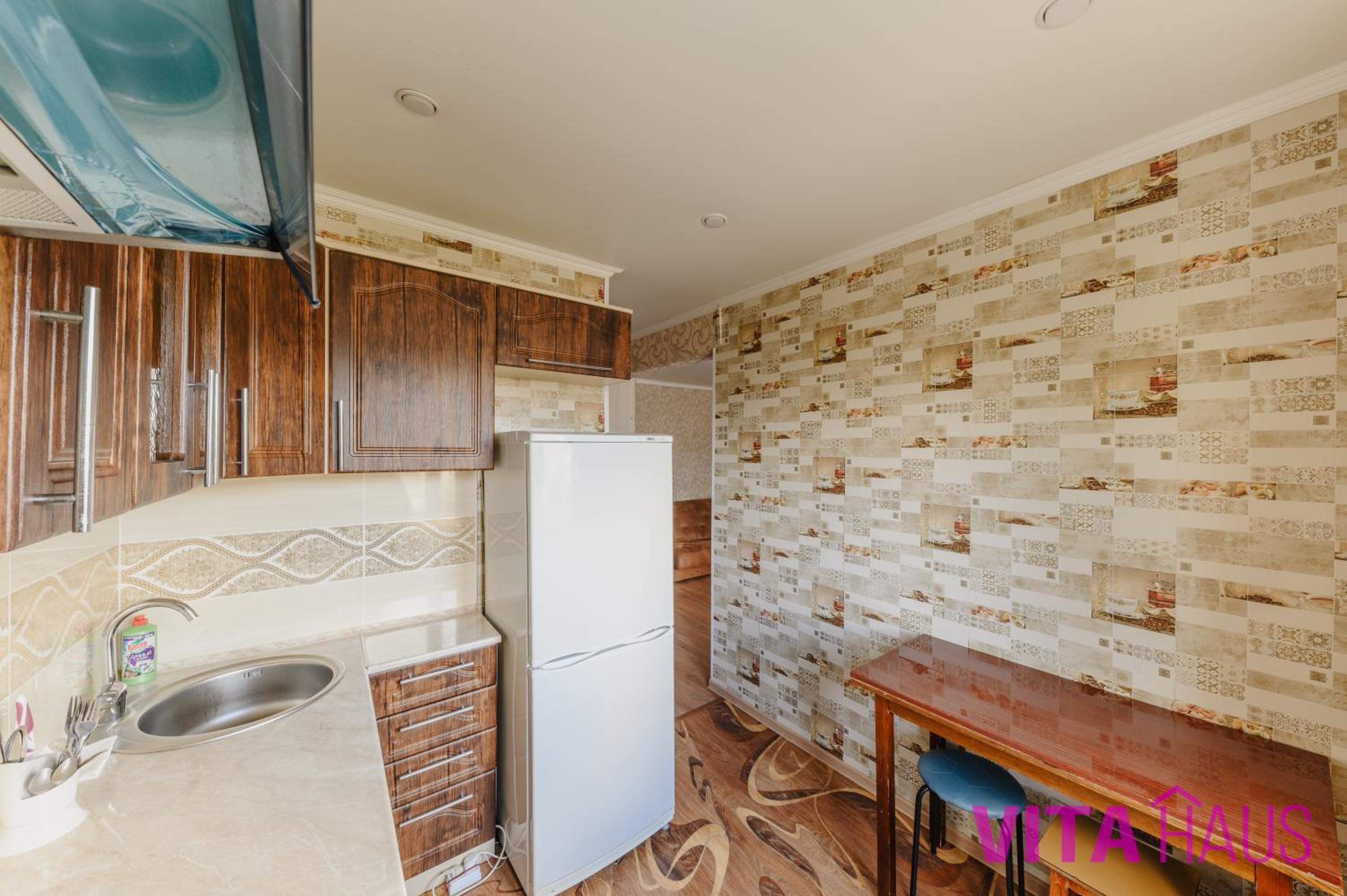 Apartment in the Center of Aktiv view 5