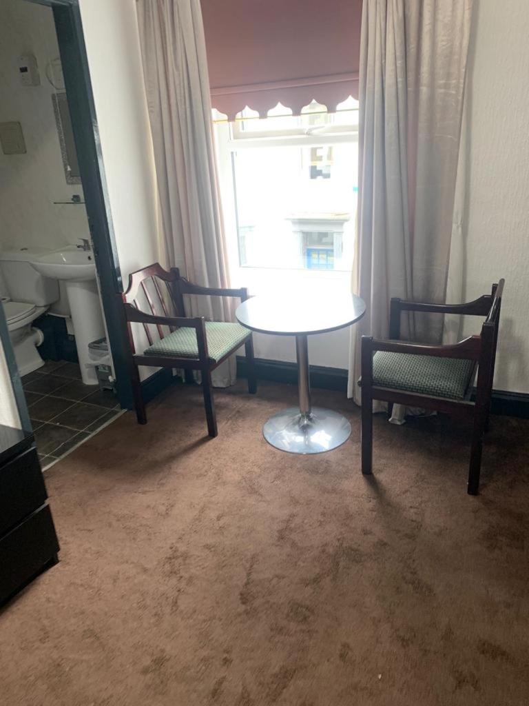Hartlepool Vacations - Trinity Guest House - Property Image 21
