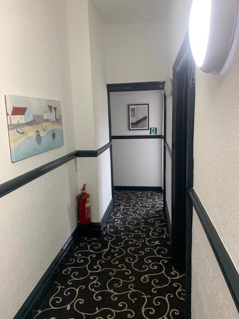 Hartlepool Vacations - Trinity Guest House - Property Image 22